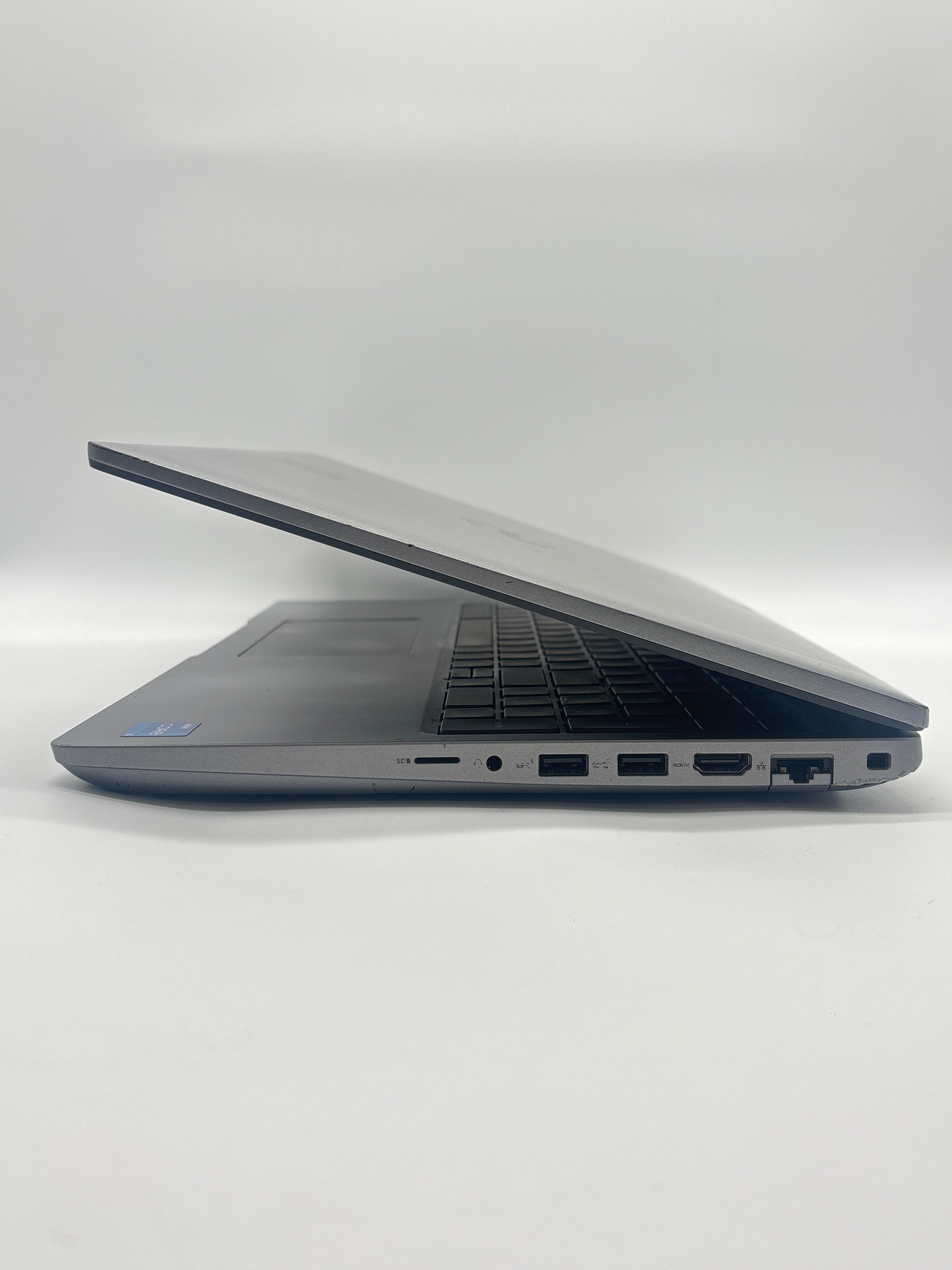 Dell Precision 3581 i5-13600H 16GB RAM 256GB SSD