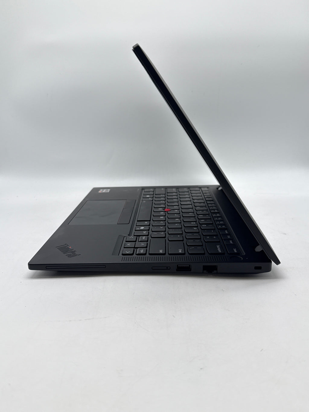 Lenovo ThinkPad P14s Gen 5 AMD Ryzen 7 Pro 8840HS 32GB Ram 2TB SSD - Used