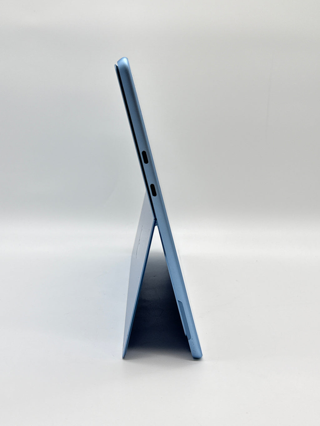 Microsoft Surface Pro 9 i7 1255U 16GB RAM 256GB