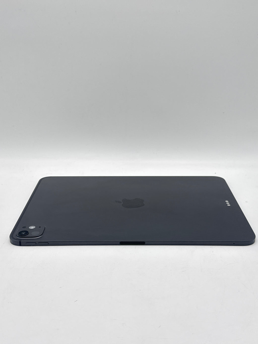 Apple iPad Pro 11" M5 512GB Wi-Fi Only - Used With Box
