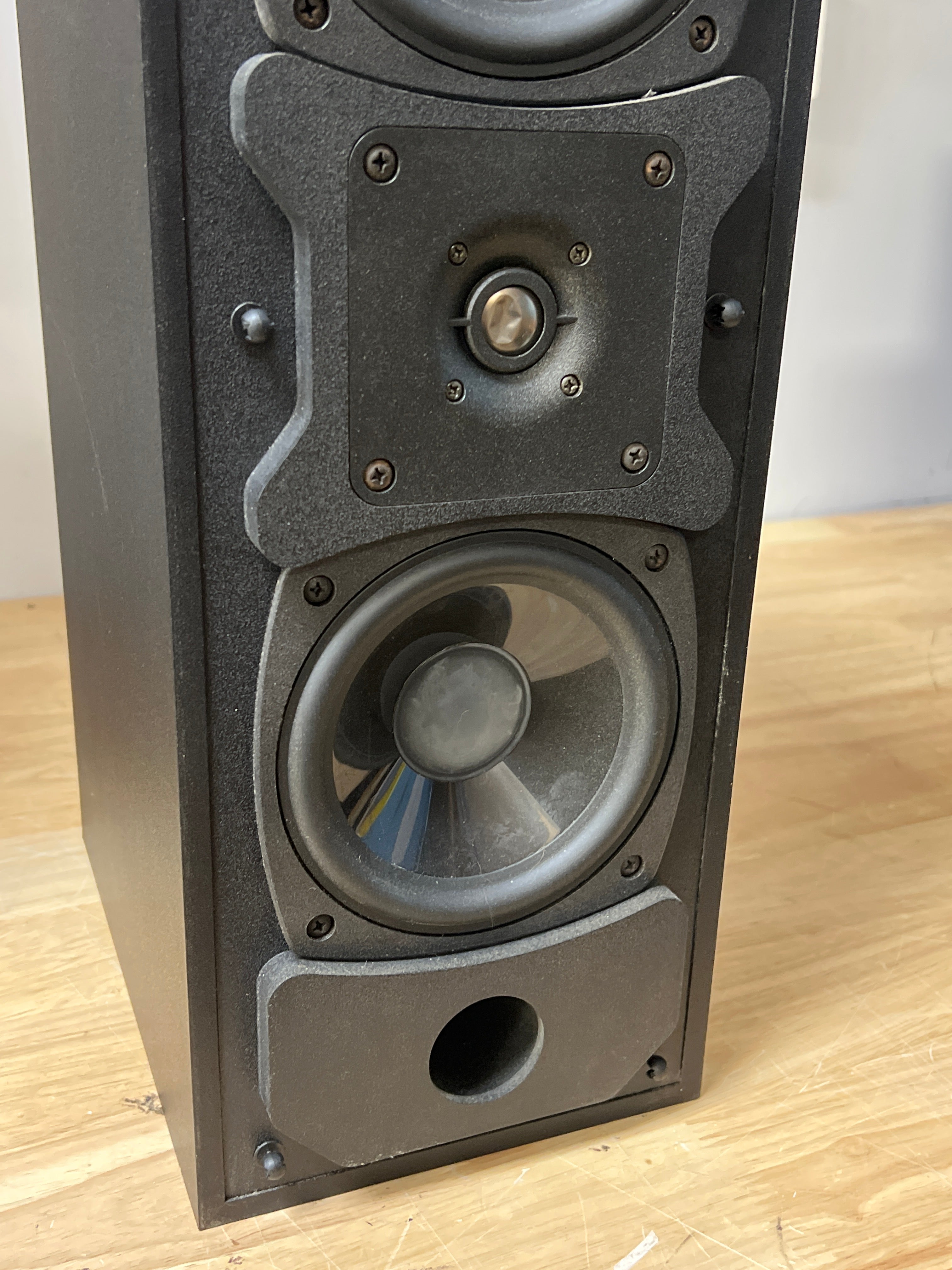 Mirage OM-C3-1 Center Channel Home Theater Speaker - Used