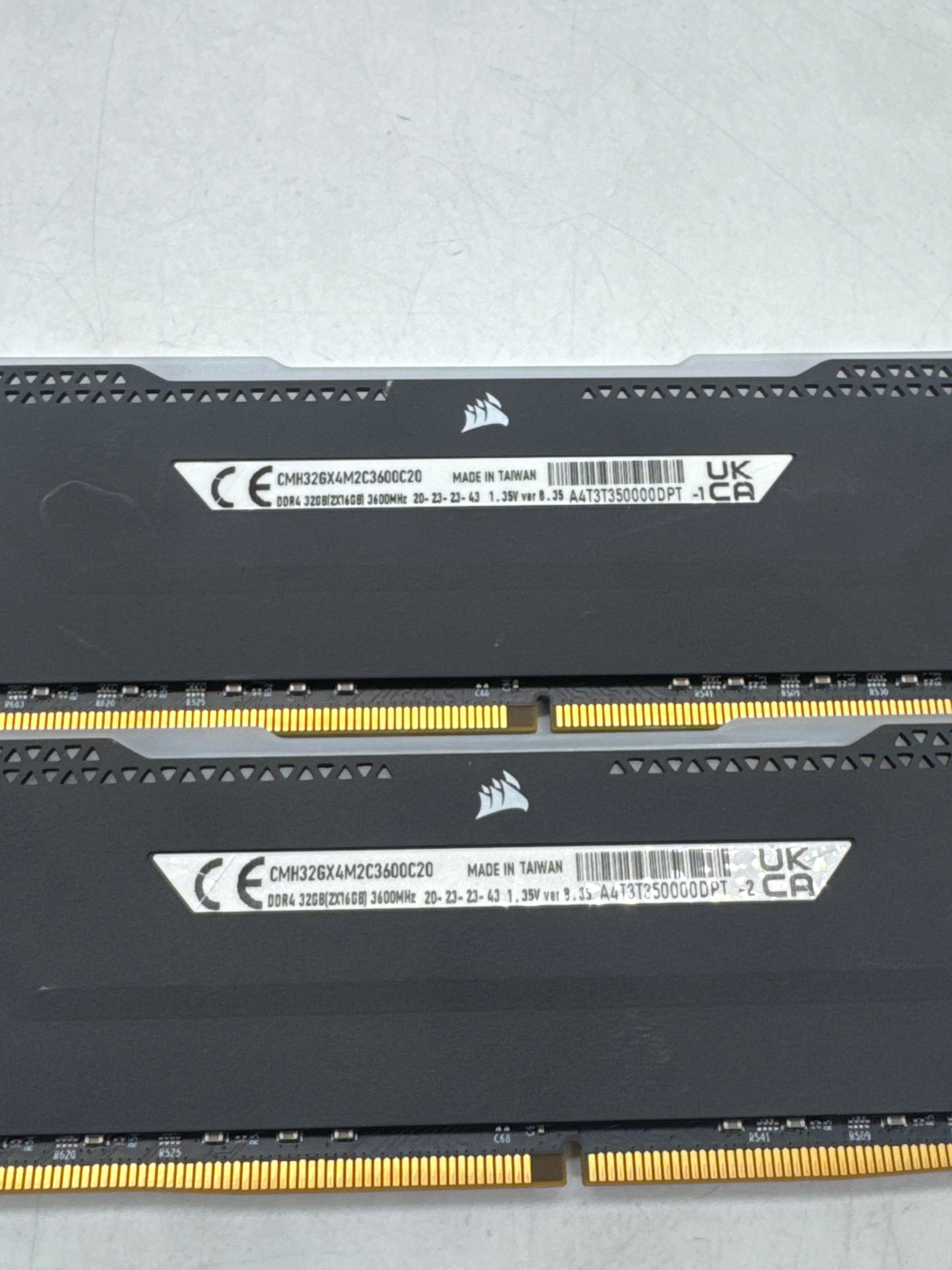 CORSAIR Vengeance RGB Pro SL 32GB (2x16GB) DDR4-3600 CL20 Black