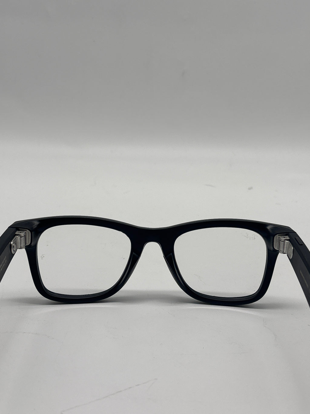 Ray-Ban Meta Wayfarer Smart Glasses RW4008 Matte Black Clear Lenses - Used