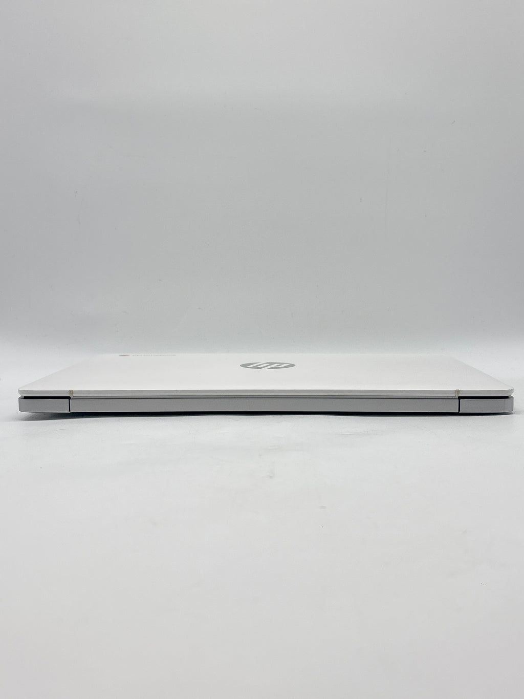 HP Chromebook 14A-ND0040NR AMD 3015CE 4GB RAM 32GB eMMC