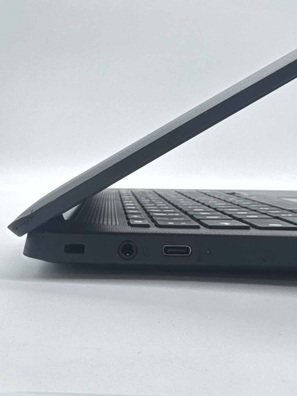 HP Fortis 14 G11 14" Chromebook N1000 4GB 32GB SSD - For Parts [Bad Screen]