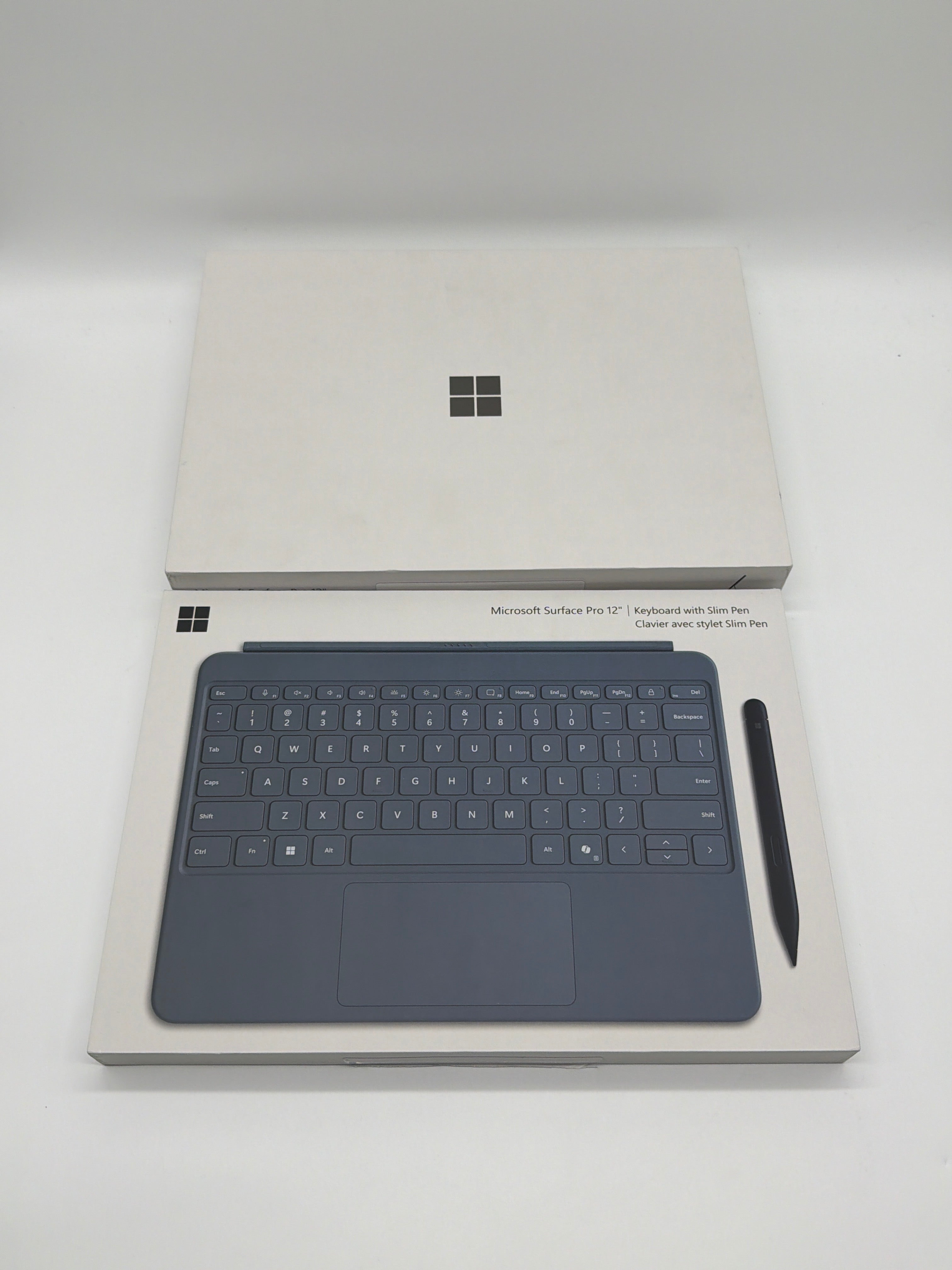 Microsoft Surface Pro 12" 2110 Snapdragon X Plus 16GB RAM 256GB SSD Bundle