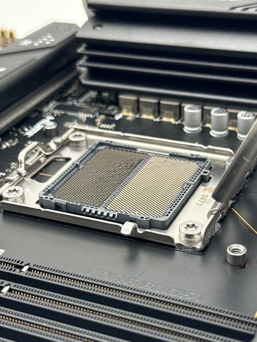 MSI MAG X670E TOMAHAWK WIFI ATX Motherboard Socket AM5 DDR5