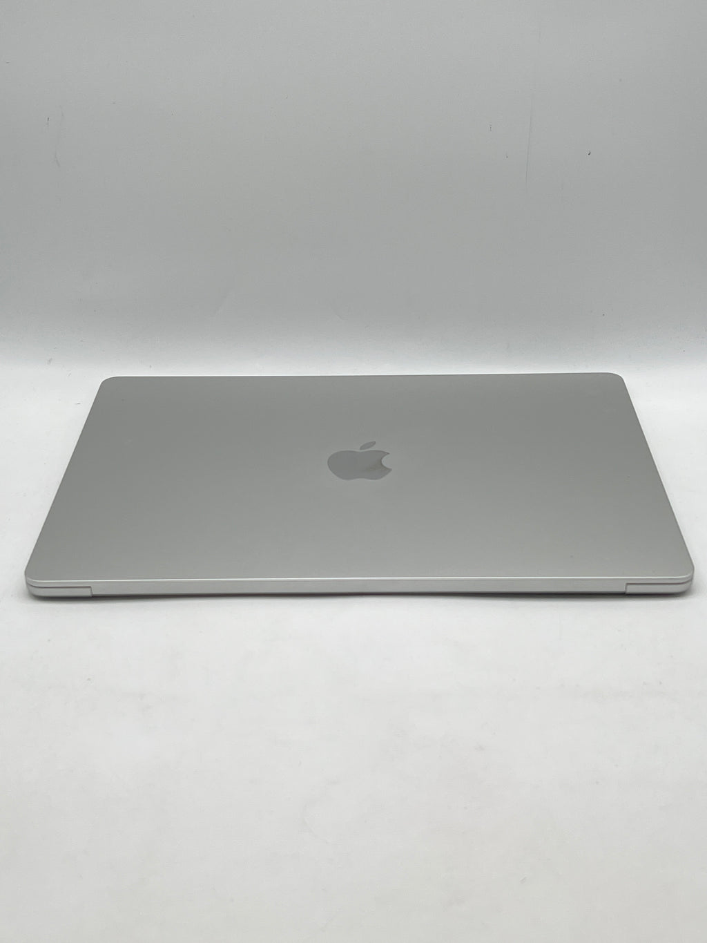 Apple MacBook Air 15" A3114 M3 24GB RAM 1TB SSD 2024 - Used