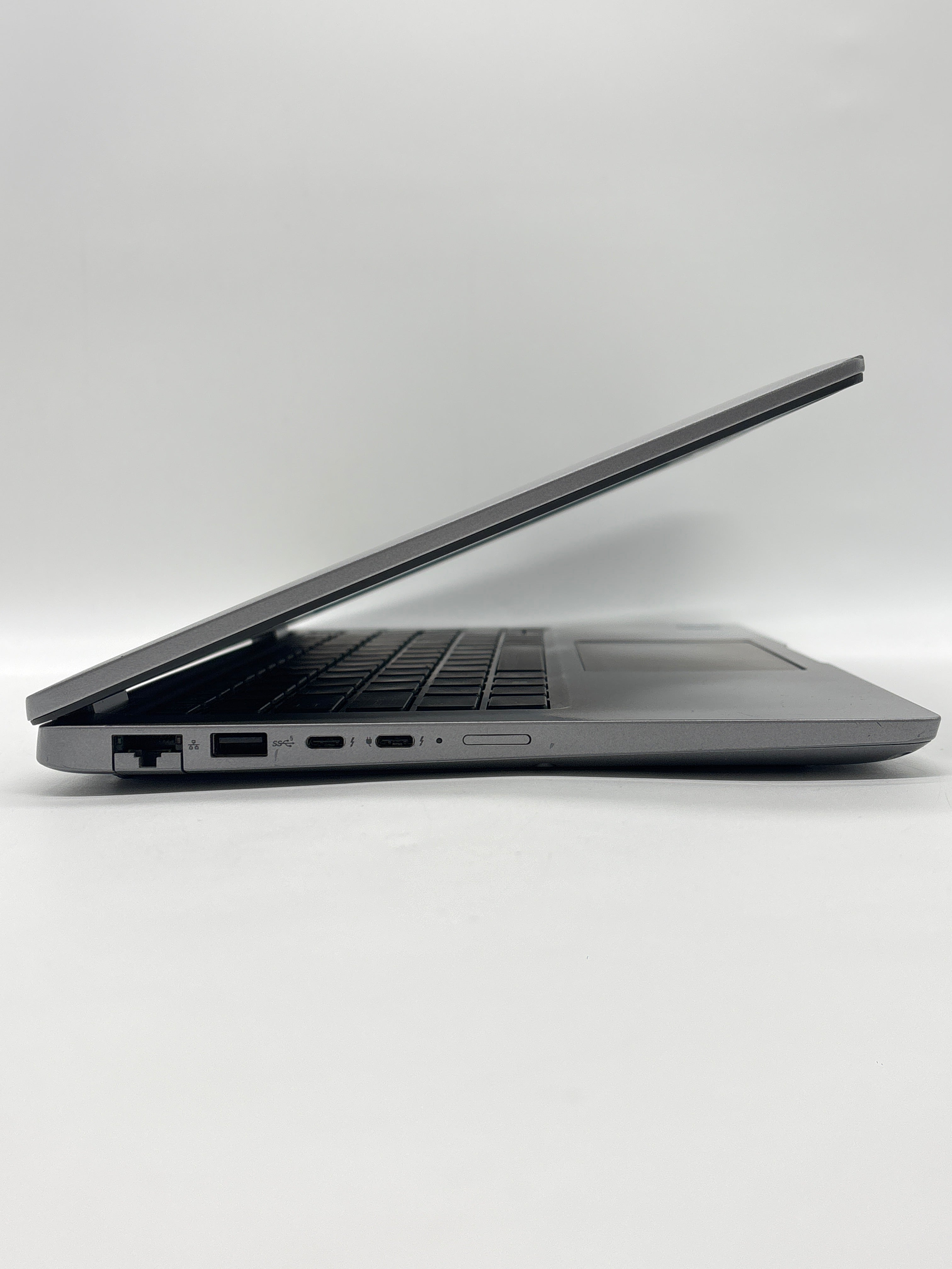 Dell Latitude 5450 i5-1335U 16GB RAM 1TB SSD - (Spanish Layout)