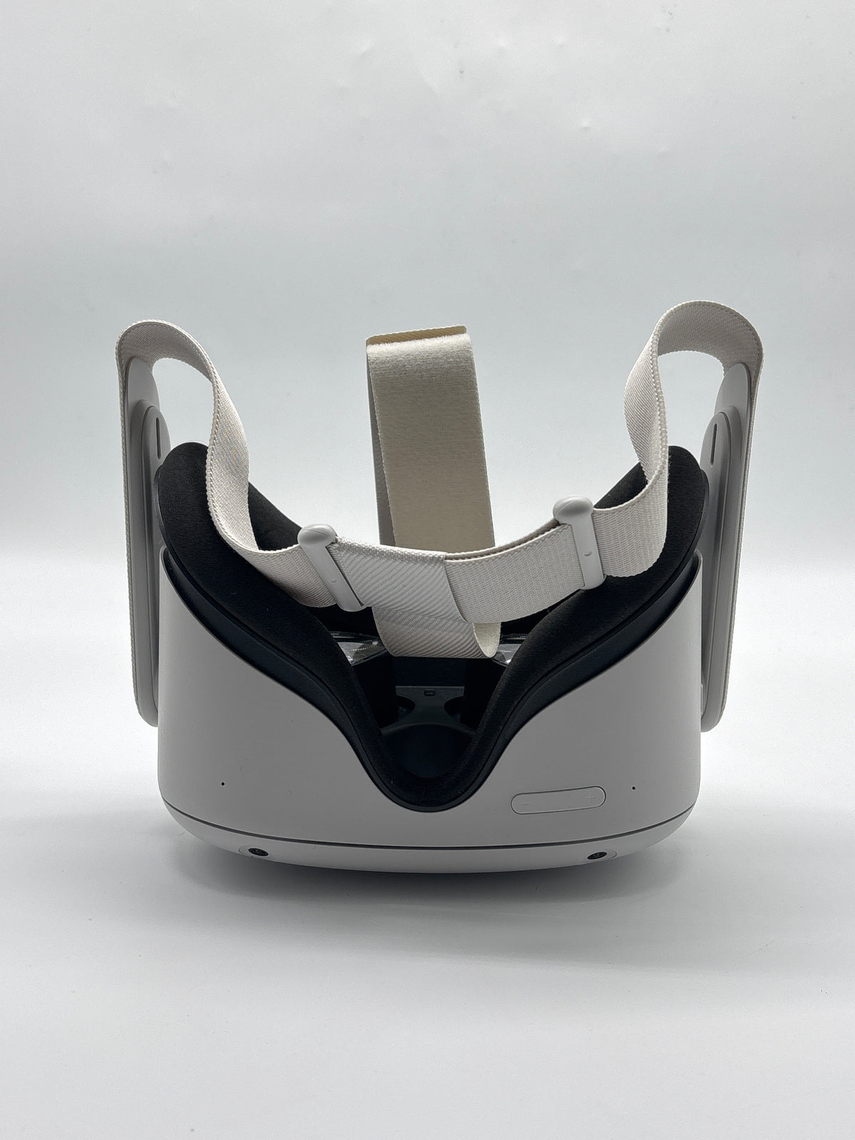 Meta Quest 2 KW49CM 64GB Standalone All-in-One VR Headset White - Used