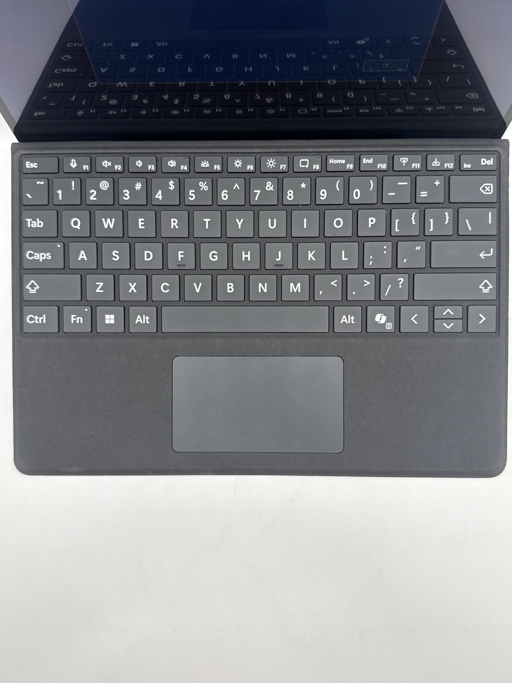 Microsoft Surface Pro 11th edition Snapdragon X Elite 16GB RAM 512 GB SSD - NO OS