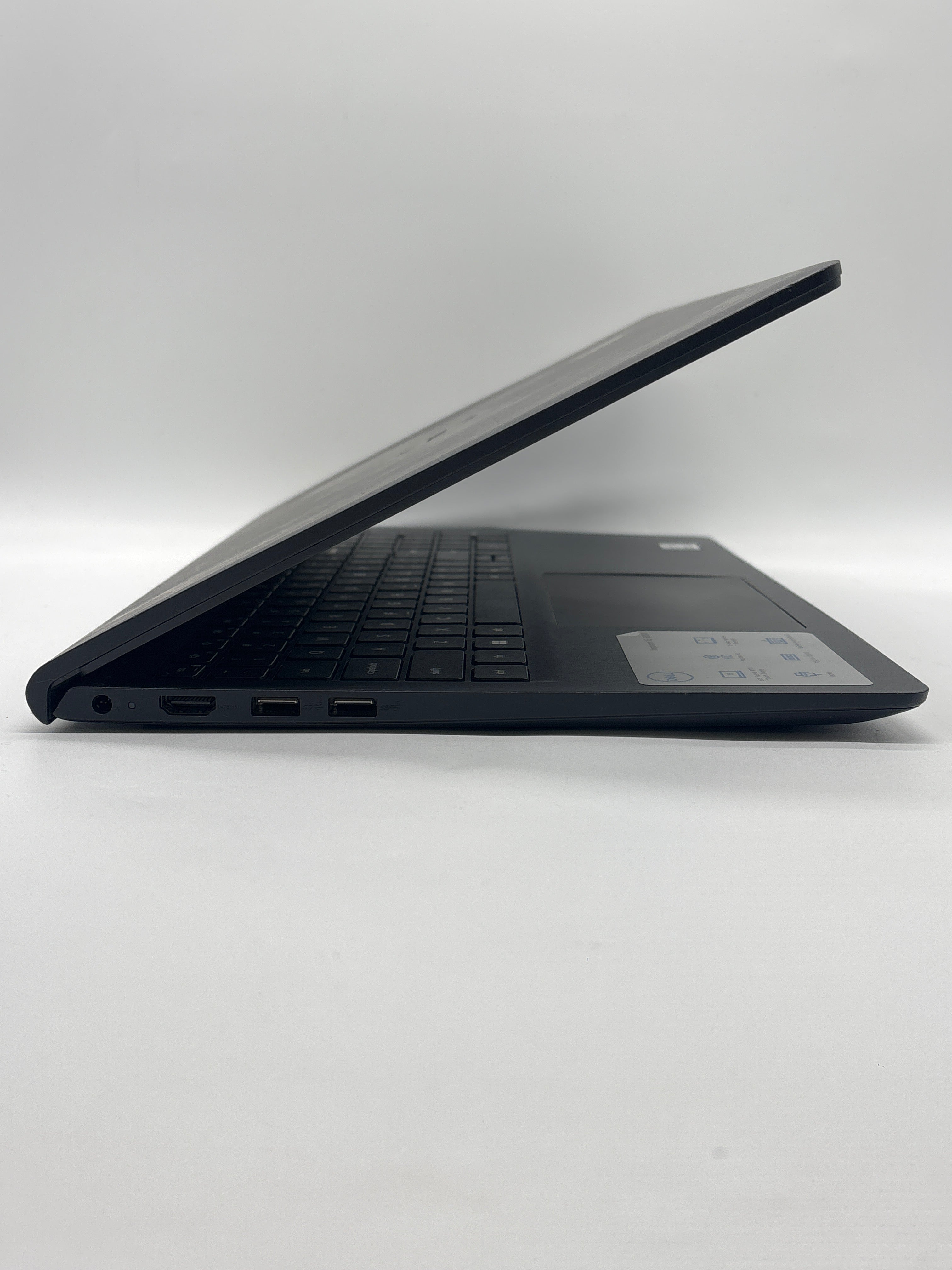 Dell Inspiron 15 3511 i5-1035G1 8GB RAM 256GB SSD - For Parts (Read DESC)