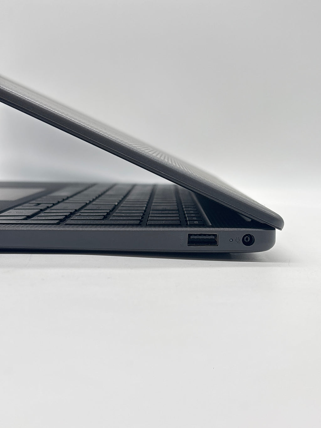 HP 255 G10 Ryzen 7 7730U 16GB RAM 512GB SSD