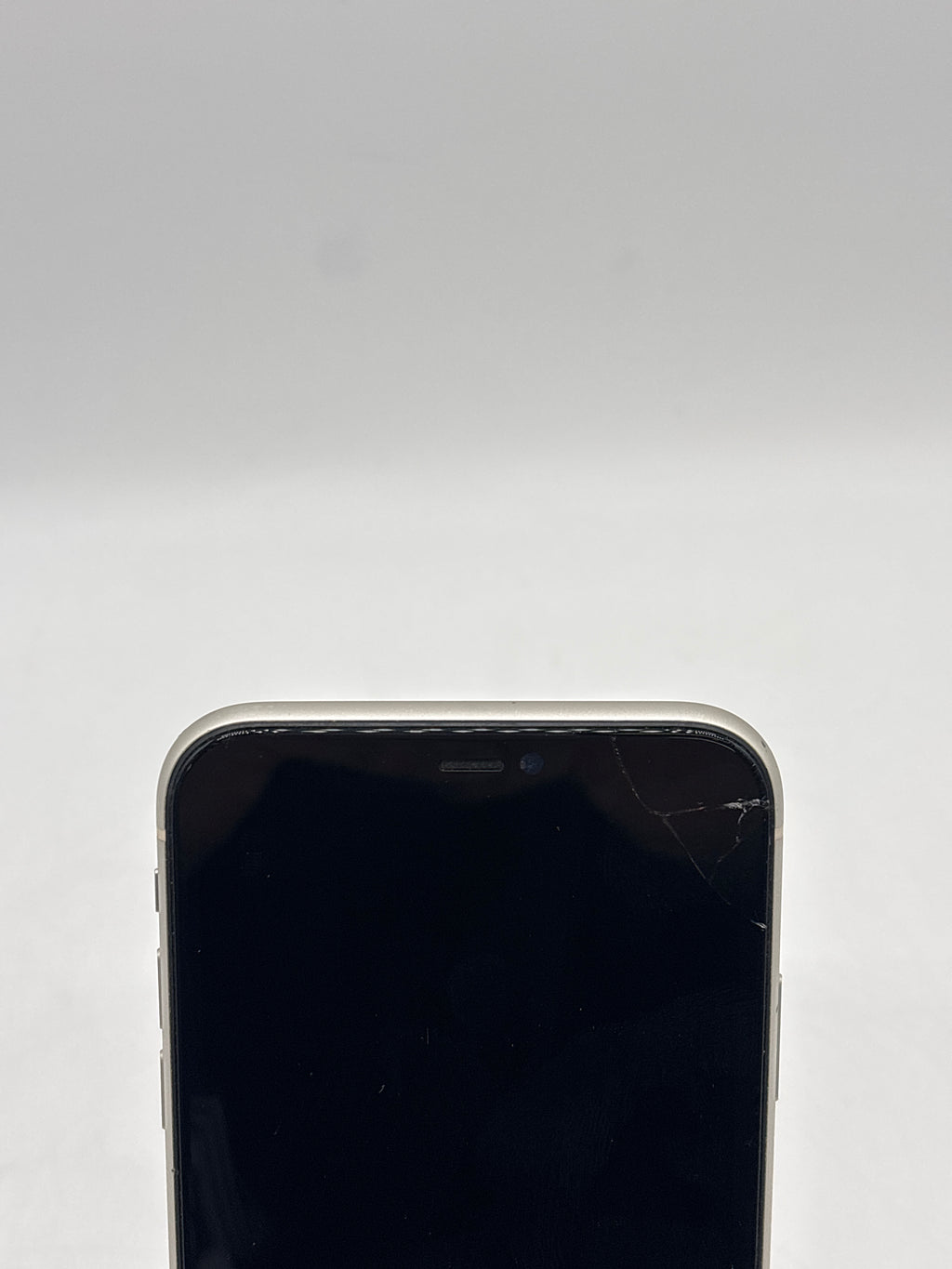 Apple iPhone 11 128GB White - For Parts AT&N