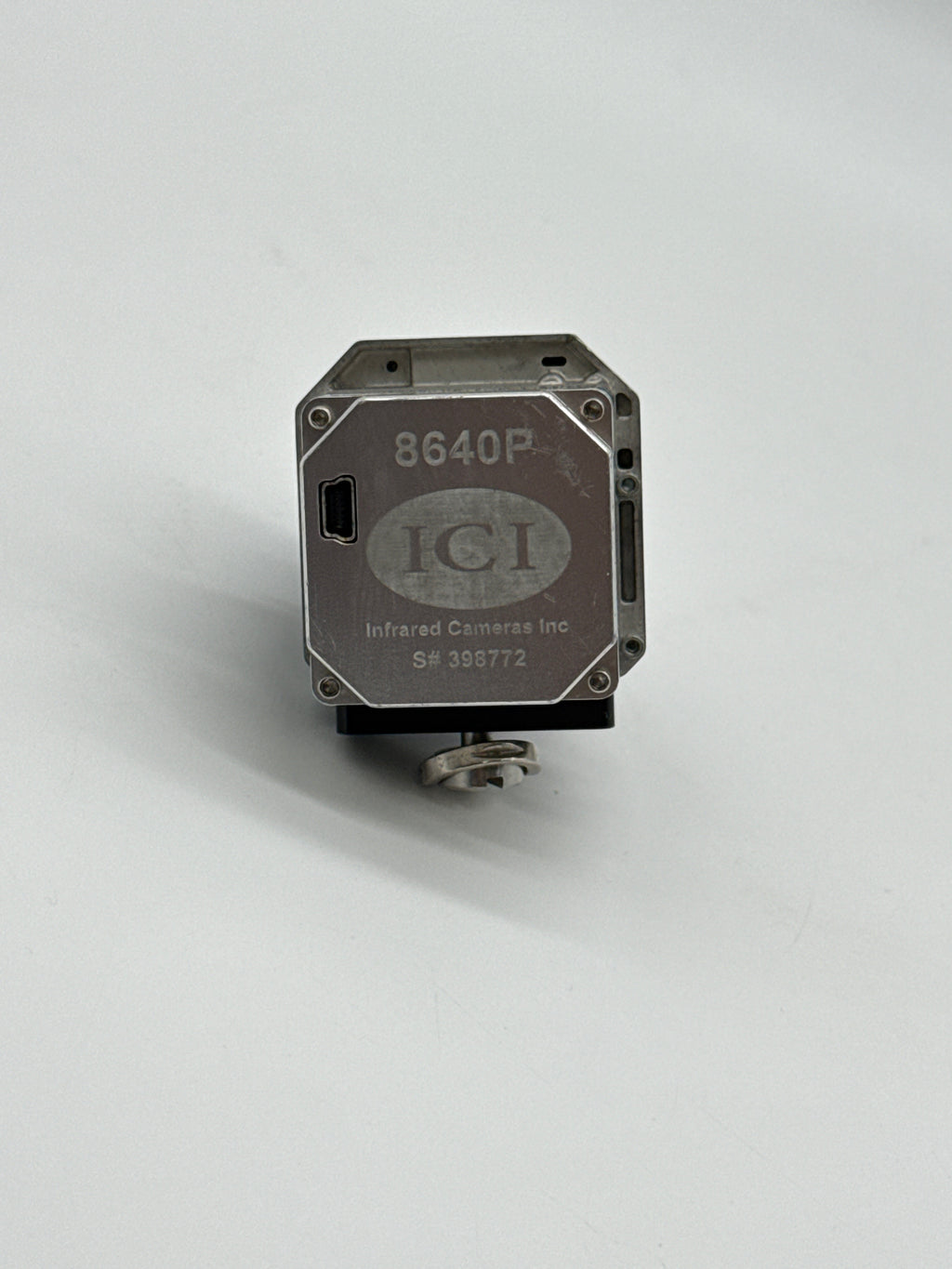 ICI 8640P Infrared camera (30 Hz)