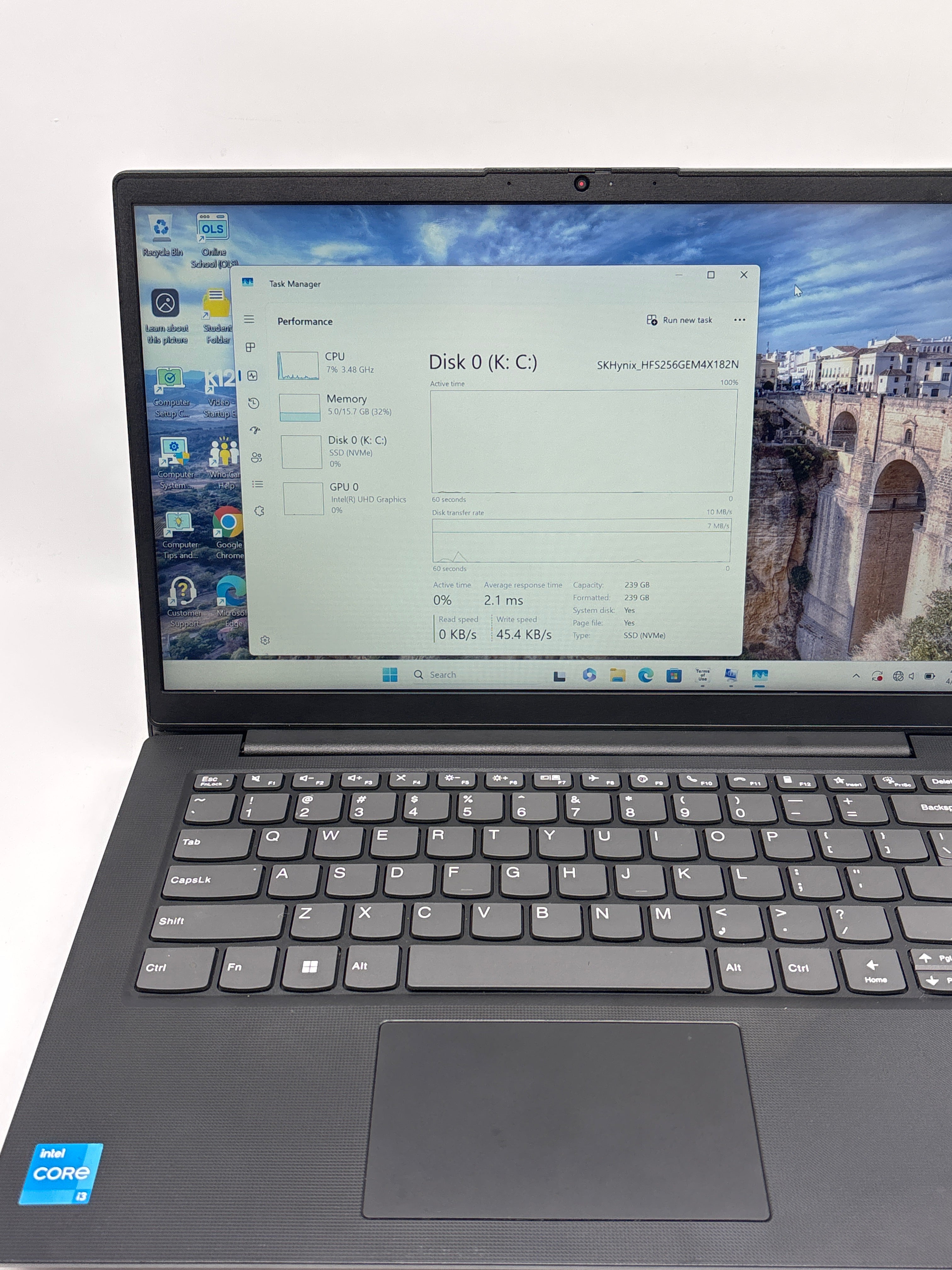 Lenovo V14 G4 14" Core i3-1315U 16GB RAM 256GB SSD - Used