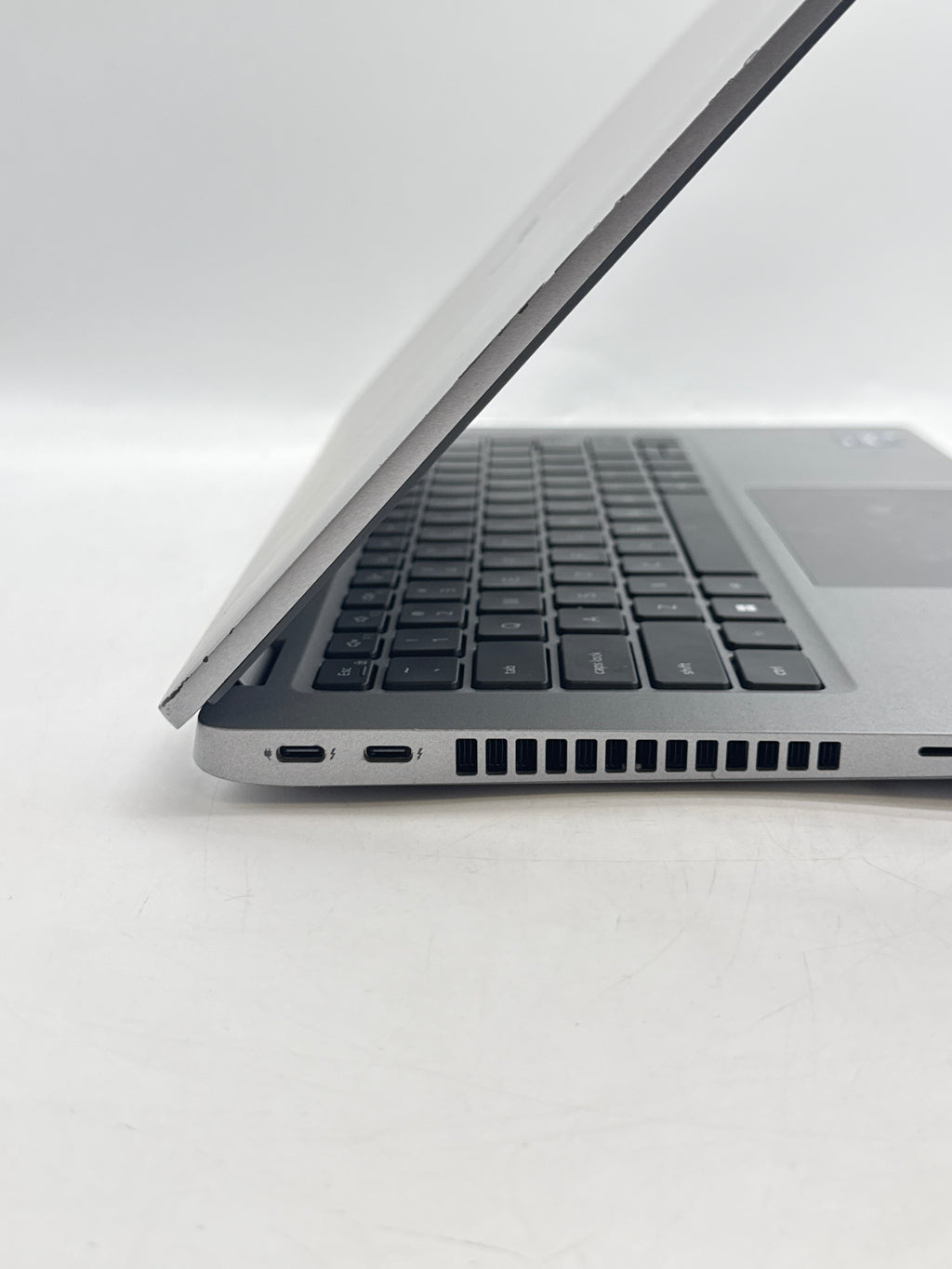 Dell Latitude 5430 14" Intel Core i5-1245U 16GB RAM 256GB SSD Gray - Used
