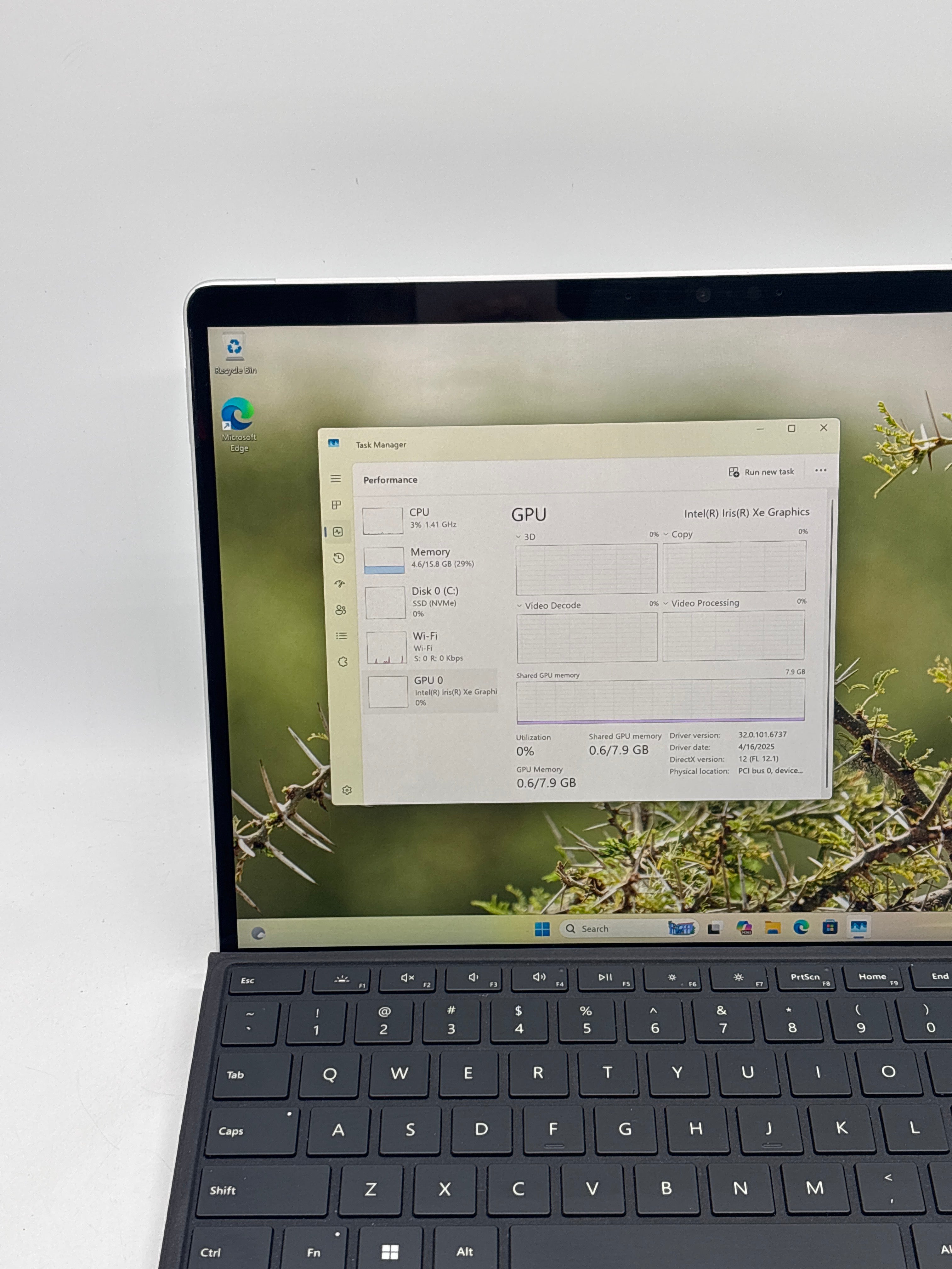 Microsoft Surface Pro 8 i7-1185G7 16GB RAM 512GB SSD