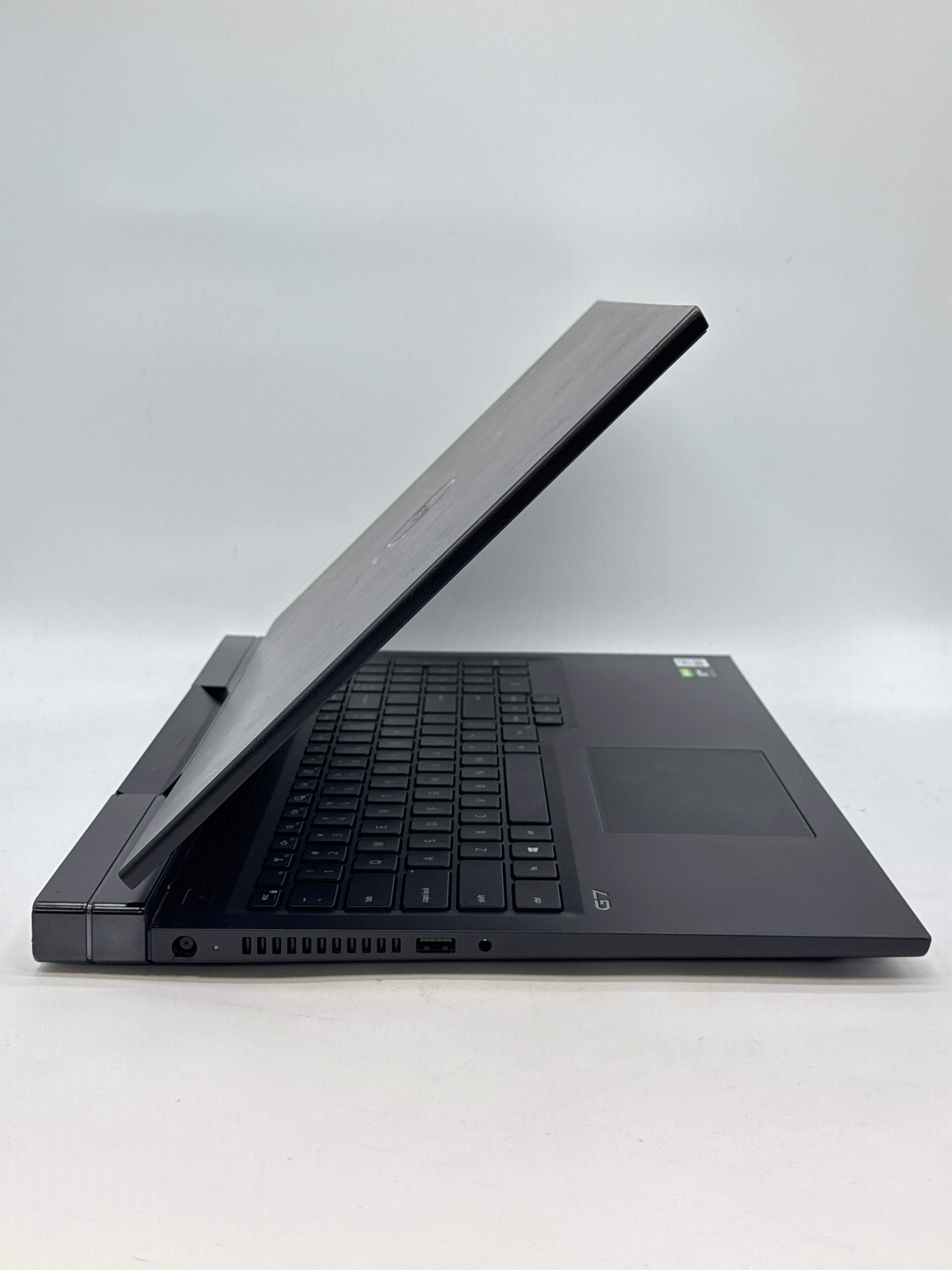 Dell G7 7700 i7-10750H 16GB RAM 512GB SSD GTX 1660 Ti - Bad Battery