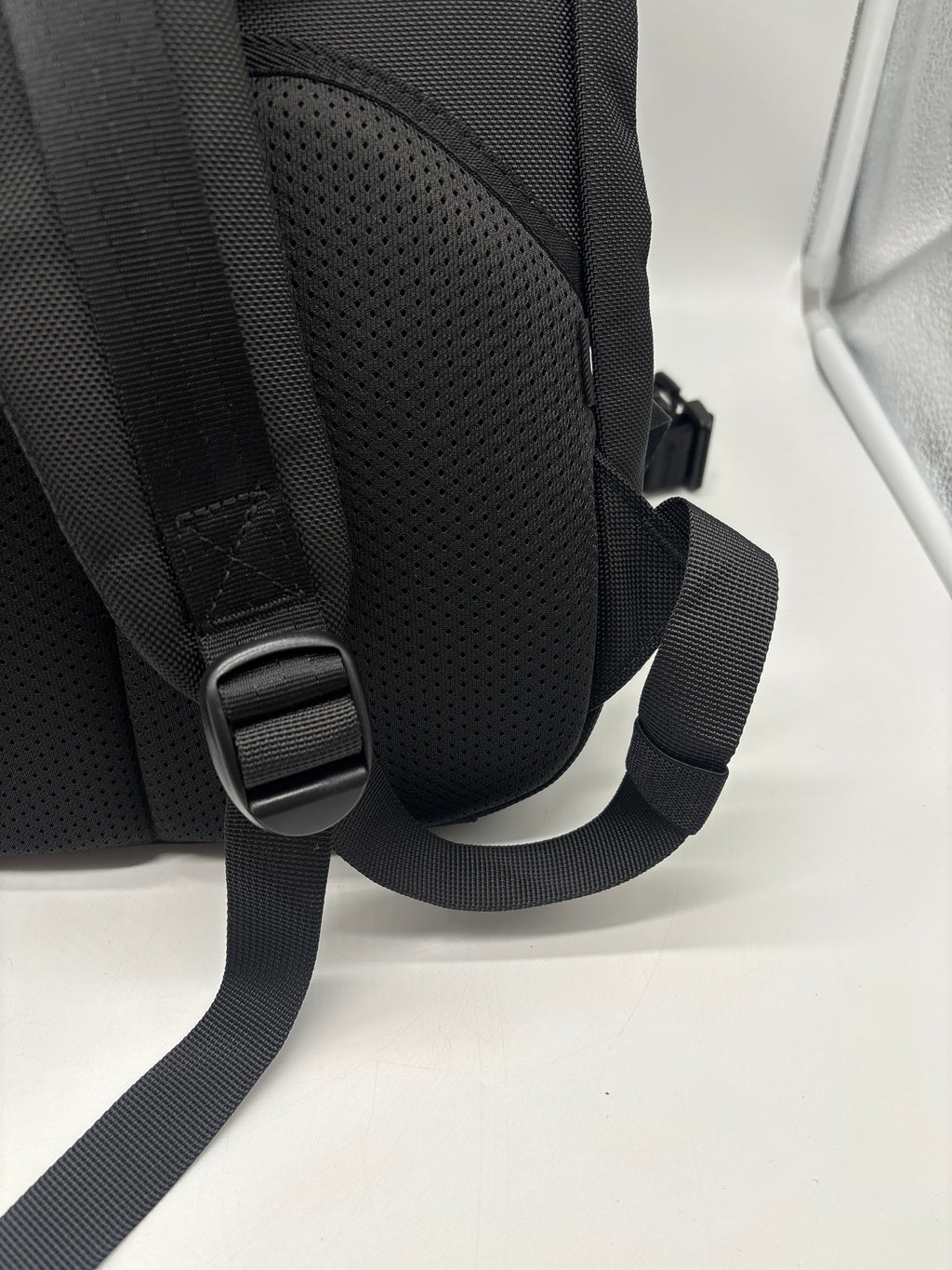 Tomtoc T67M1D1 Travel Bag - Black - New