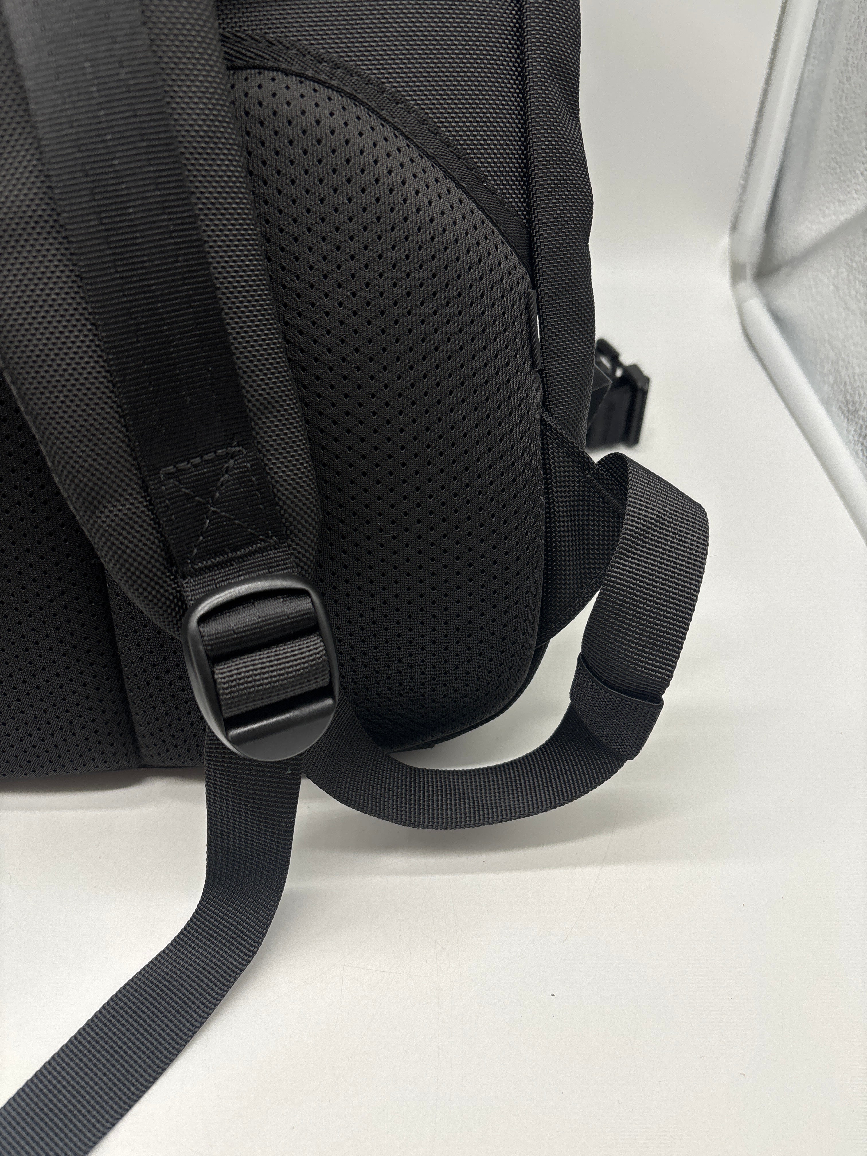 Tomtoc T67M1D1 Travel Bag - Black - New