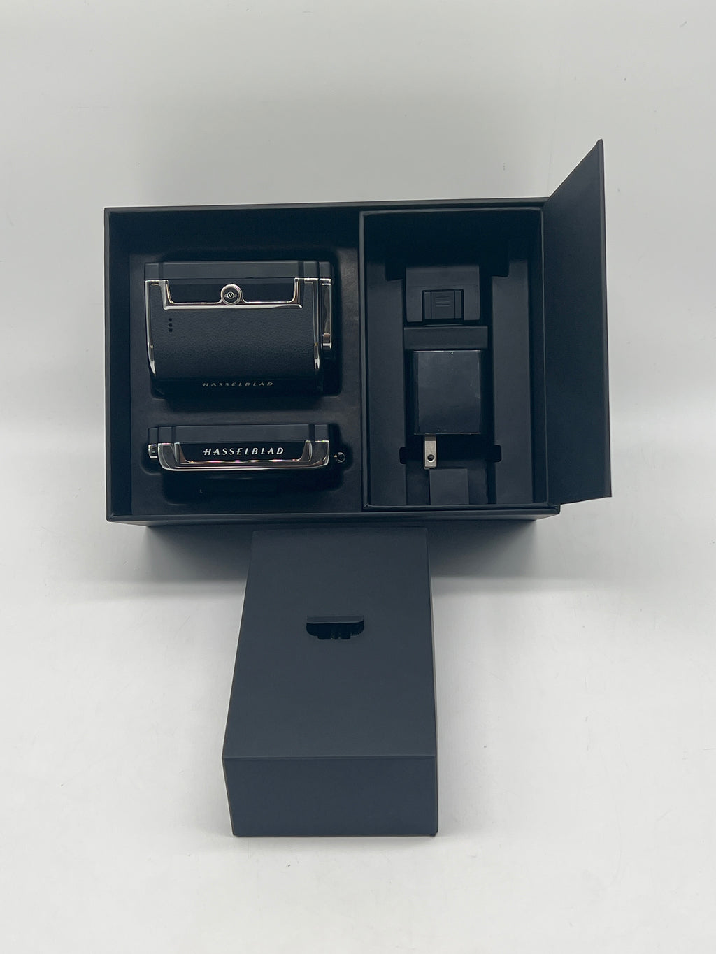 Hasselblad 907X 100C Medium Format Mirrorless Camera - Mint