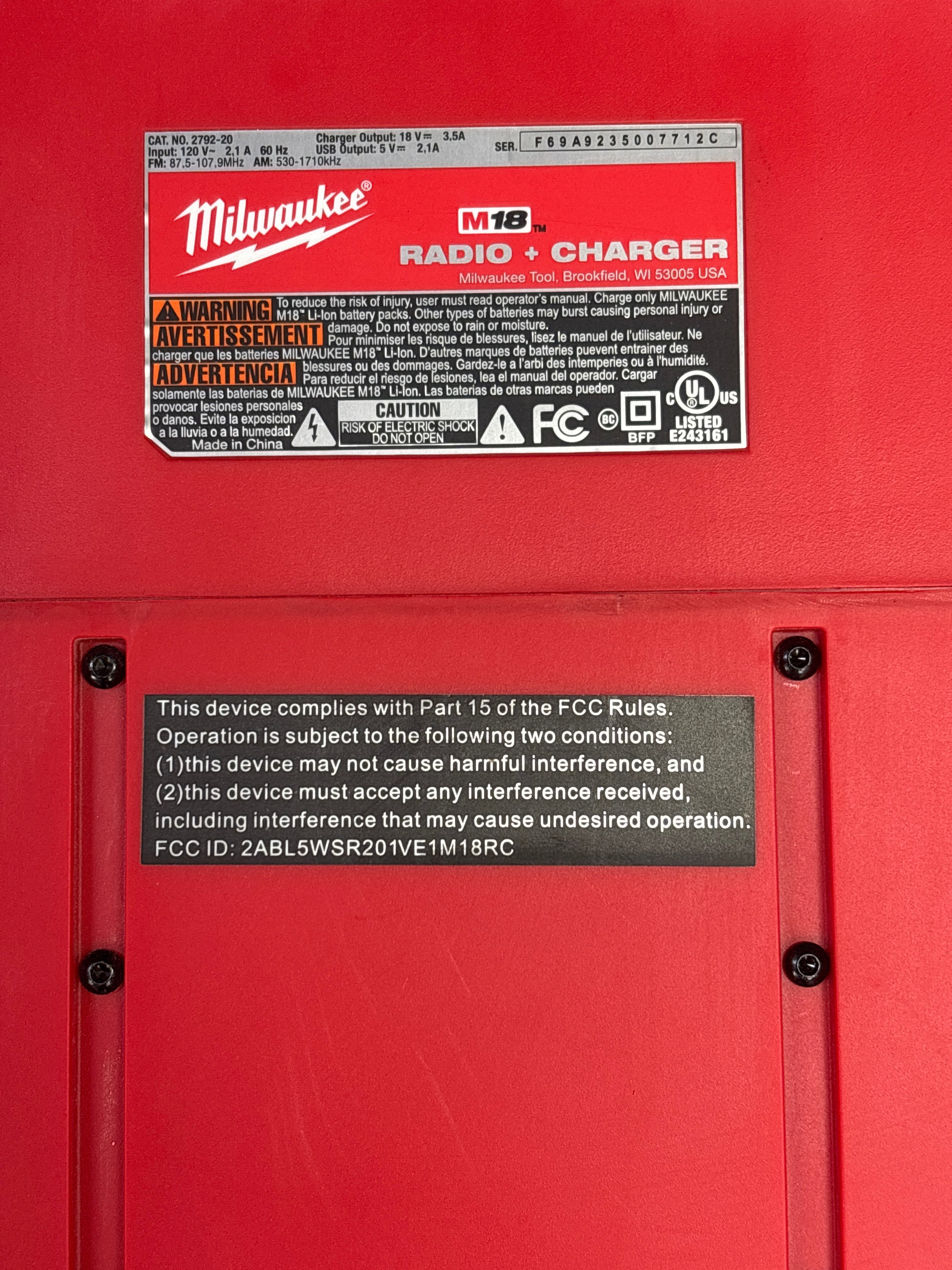 Milwaukee Electric Tool 2792-20 M18 Job Radio/Charger