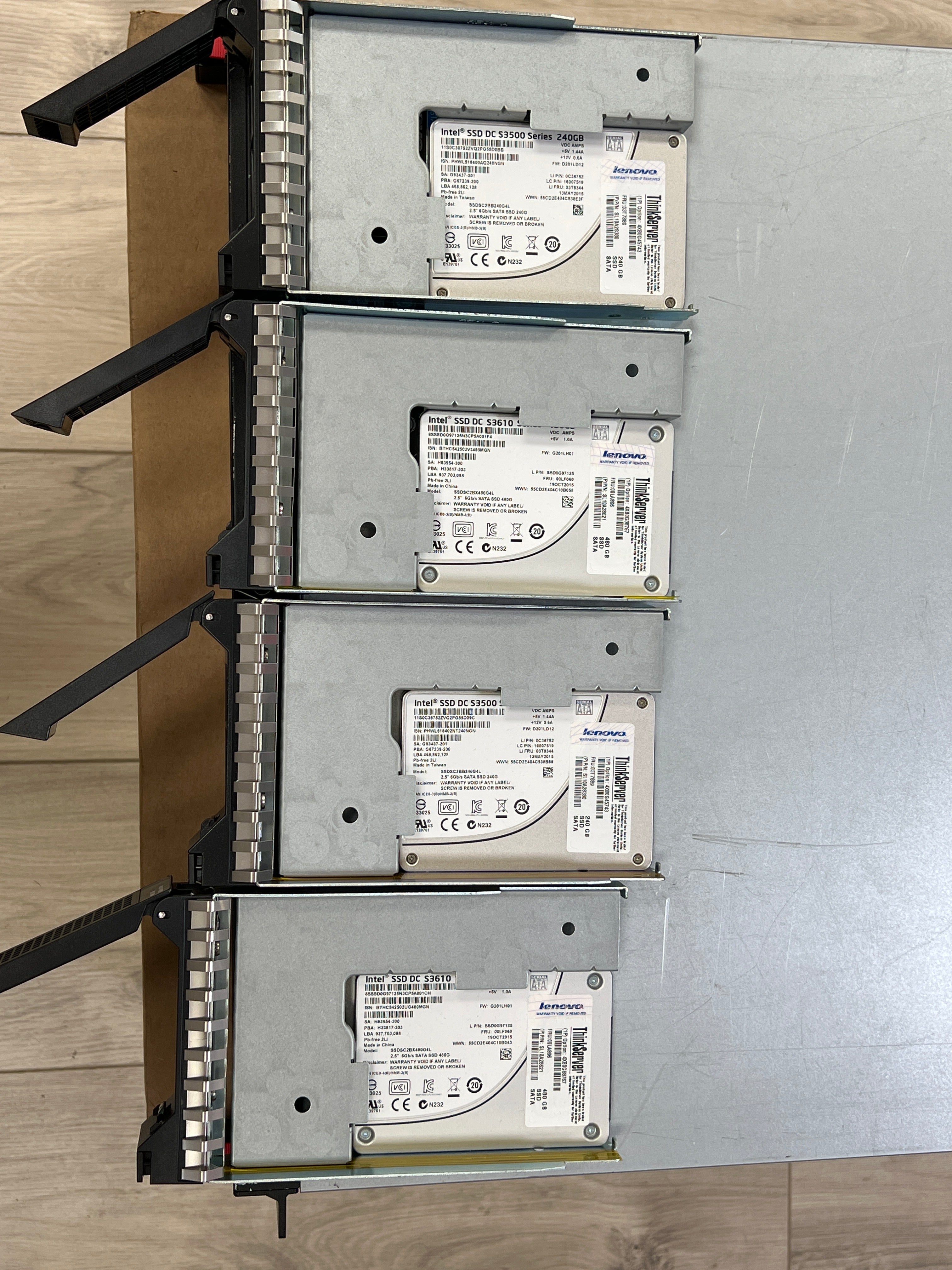 Lenovo ThinkServer 2U Server RD650 Dual Xeon E5-2620 v3 32GB RAM 1.5TB SSD
