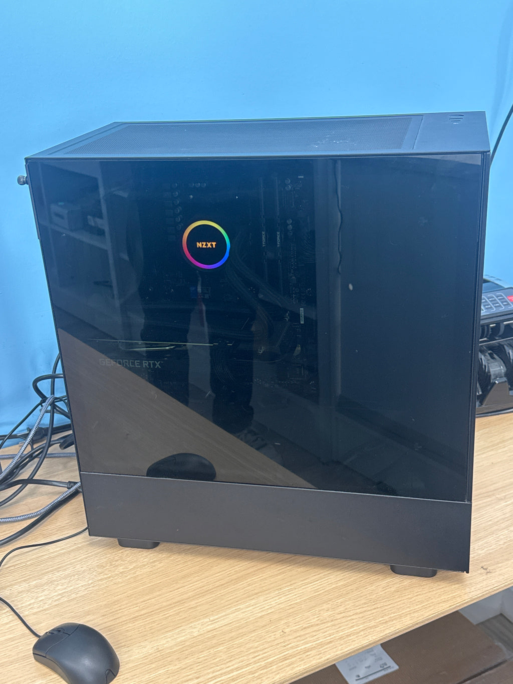 NZXT Player Build 2 PC Ryzen 5 5600X 16GB 1TB SSD RTX 3070 - Used