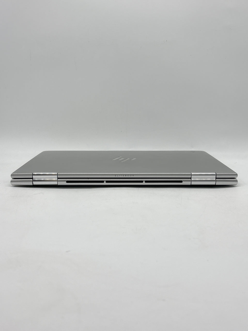 HP ENVY X360 830 G10 i7-1365U 32GB RAM 512GB SSD - Scuffs on Screen