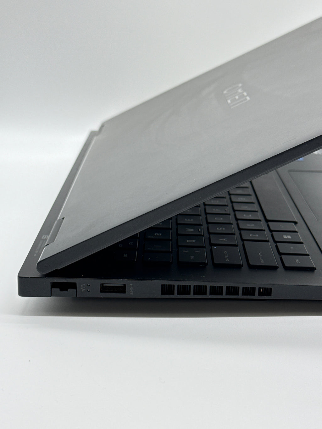 HP Omen 16-wd0073dx 16" i7-13620H 16GB RAM 1TB SSD RTX 4060 Laptop