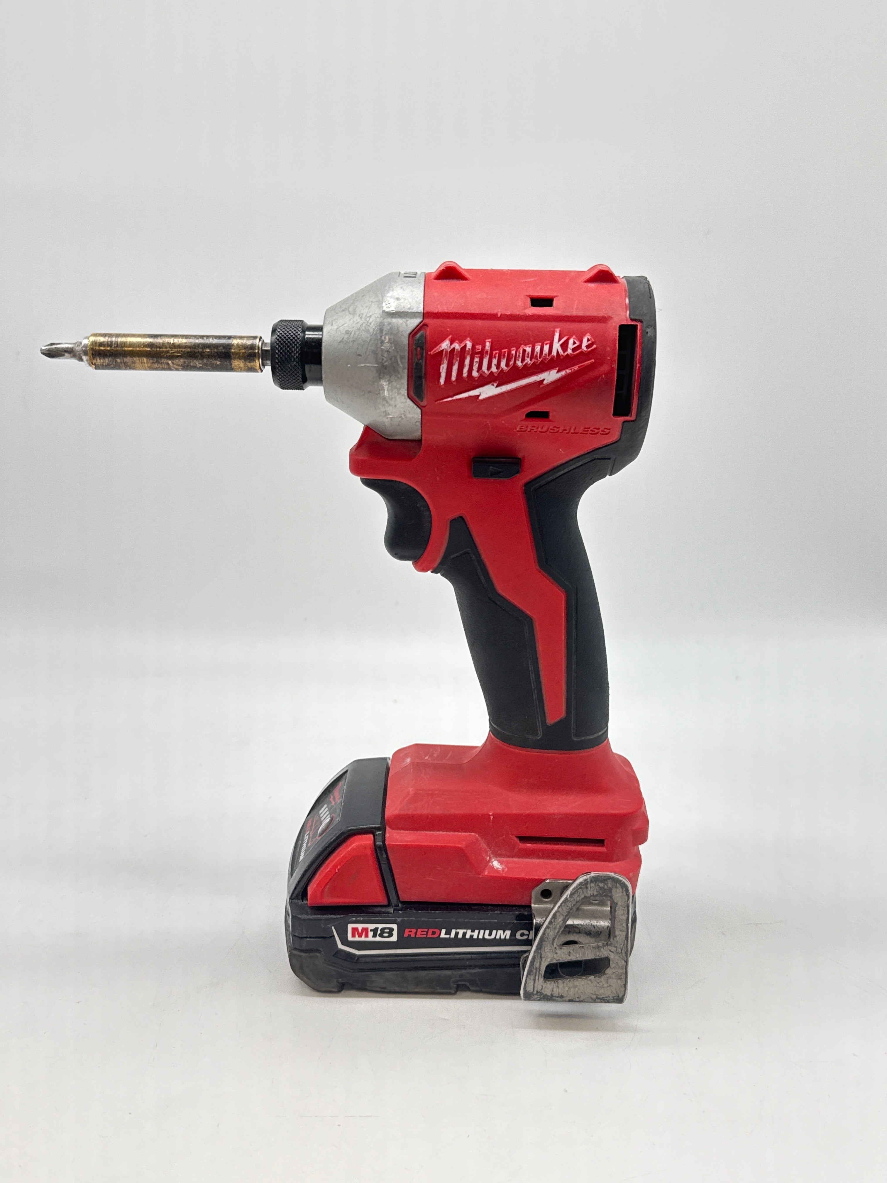 Milwaukee 3650-20 M18 FUEL Brushless 1/4" Impact Driver Kit w/ CP 2.0 Battery