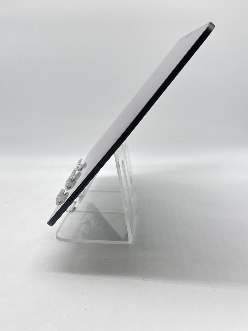 Verizon Apple iPad Pro 13" M4 A2926 256GB Wi-Fi + Cell - Used