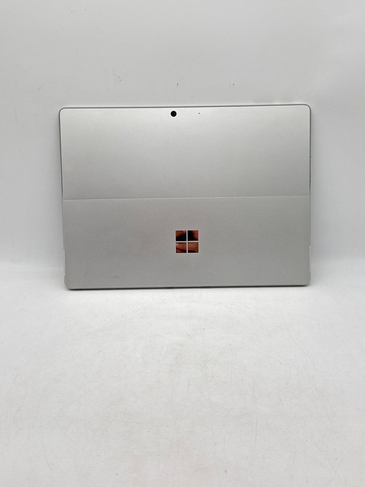 Microsoft Surface Pro 10 13" Intel Core Ultra 5 135U 32GB RAM 256GB SSD Wi-Fi - Used