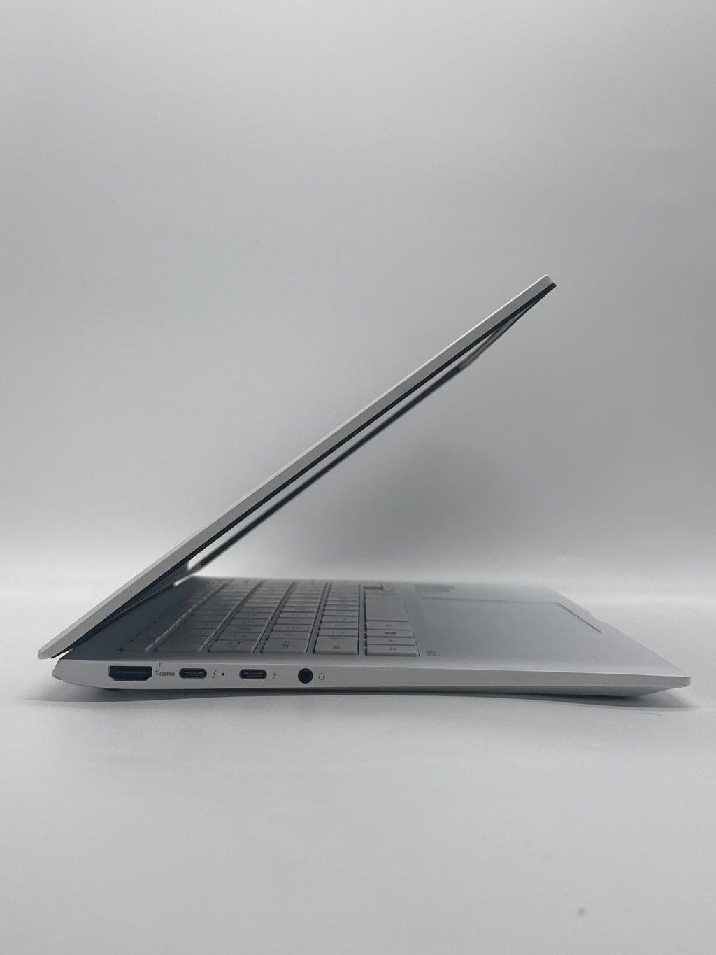 LG Gram 14z90p i5-1135G7 8GB RAM 256GB SSD - Used
