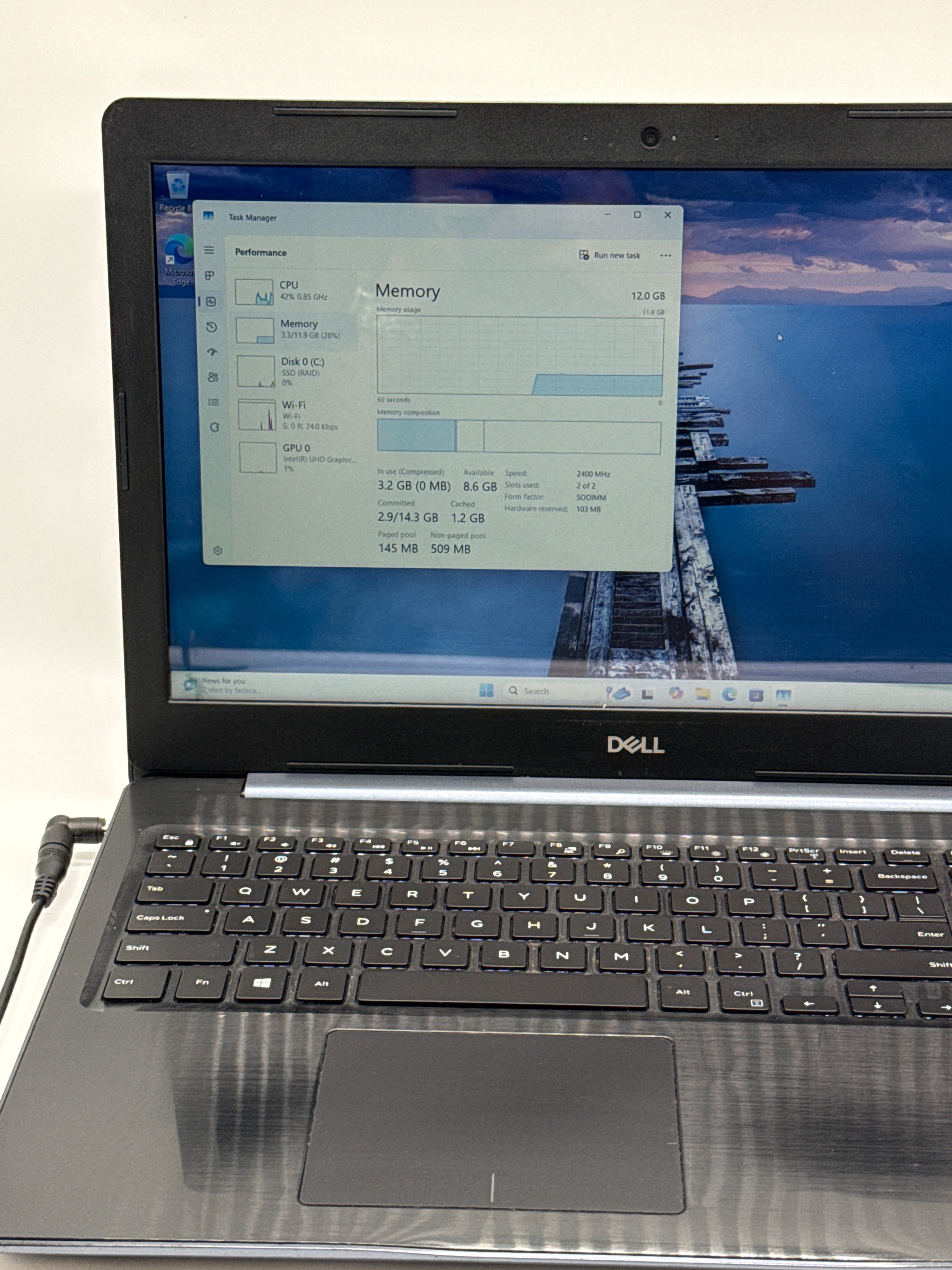 Dell Inspiron 5570 i5-8250U 16GB RAM 512GB SSD