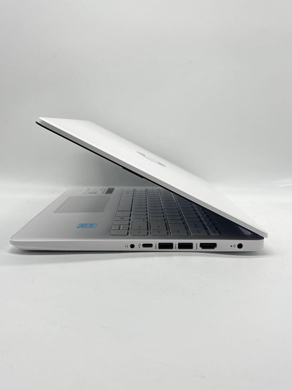 HP 14-DQ3000DX 14" Intel Celeron N4500 4GB RAM 64GB eMMC - Used