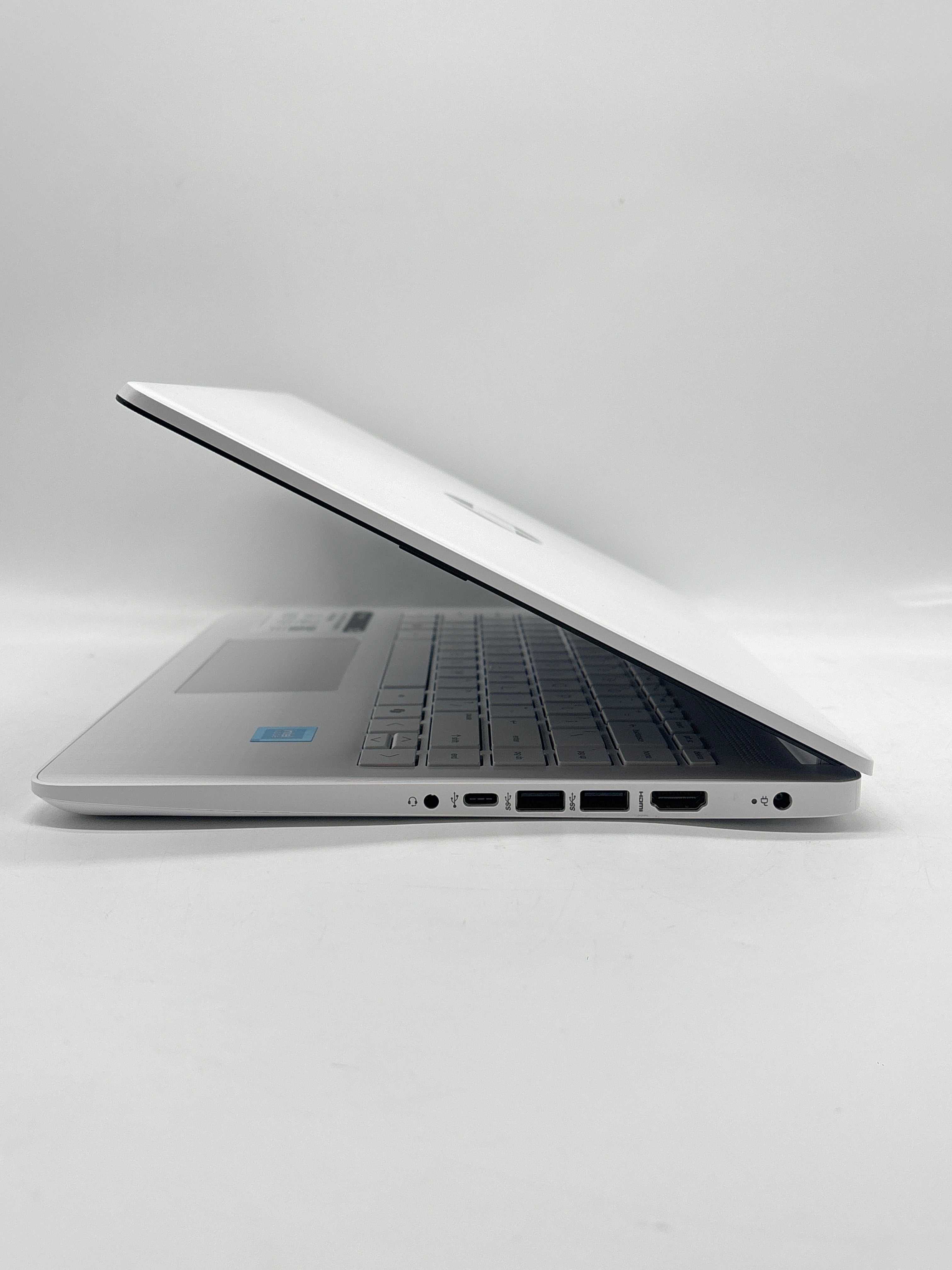 HP 14-DQ3000DX 14" Intel Celeron N4500 4GB RAM 64GB eMMC - Used