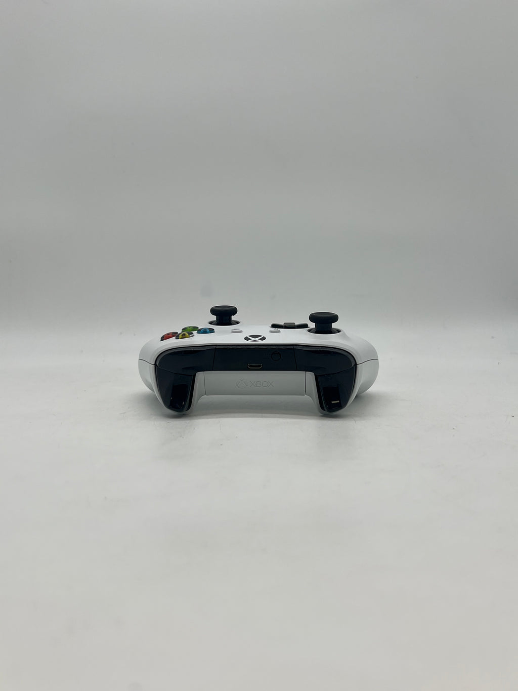 Xbox One S (1681) 2016 White 500GB Home Console - Used