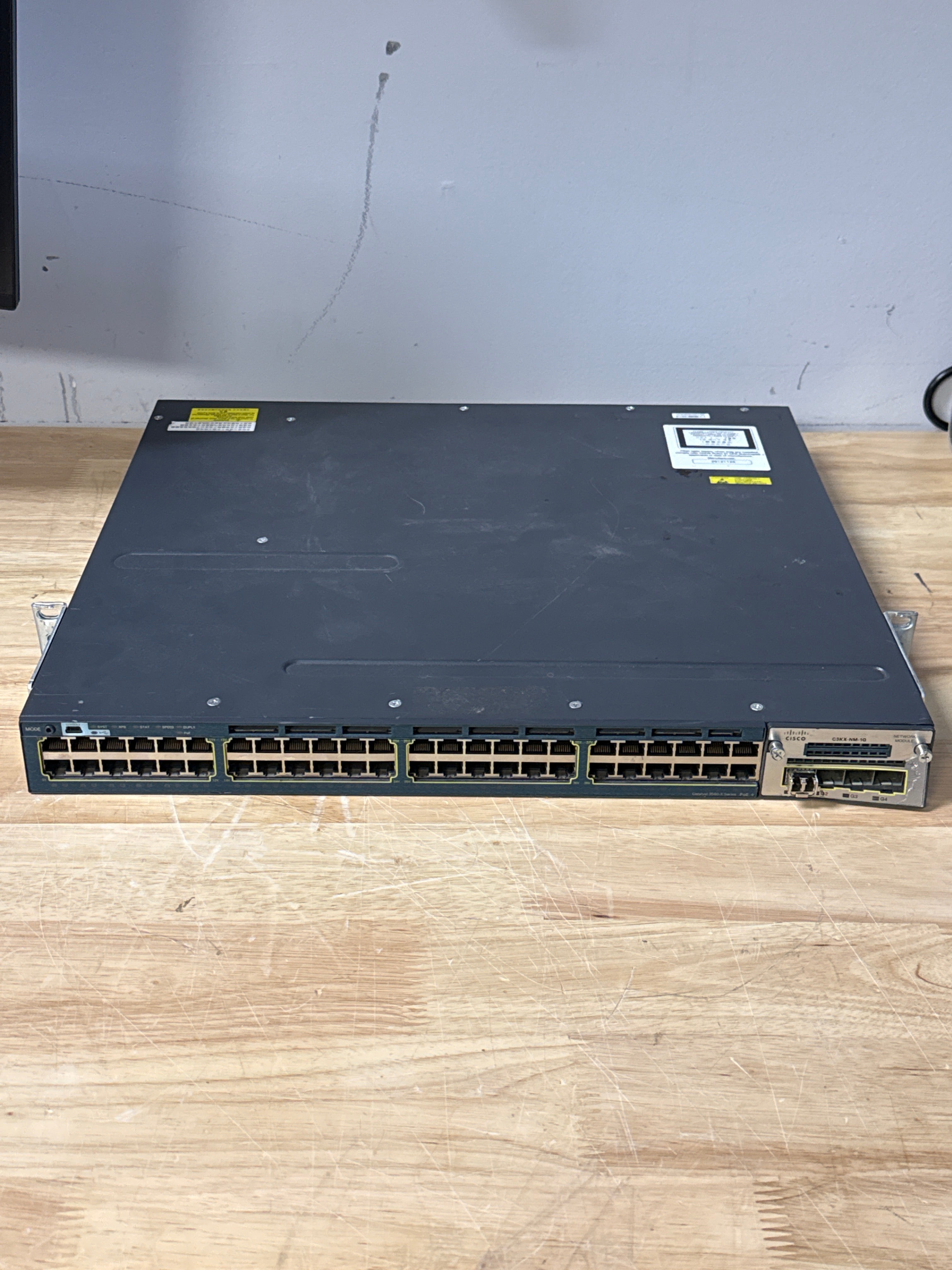 Cisco Catalyst 3560 X Series Rack Mount Ethernet Switch - Used