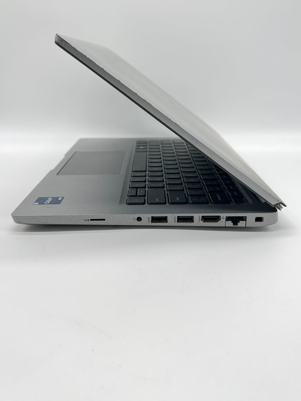 Dell Latitude 5430 14 in Intel Core i7 12th Gen 32 GB RAM 512 GB SSD Silver Used