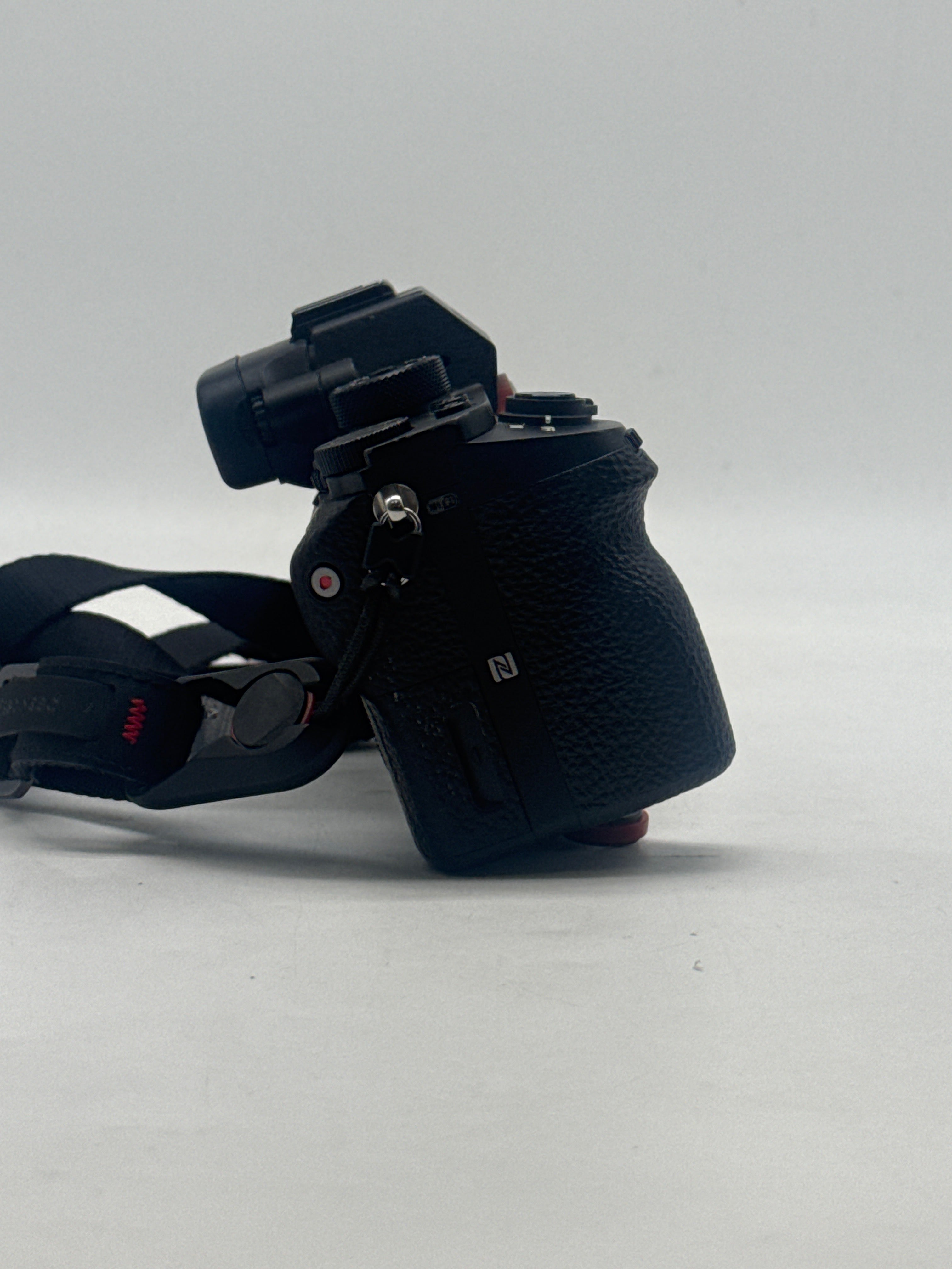 Sony Alpha a7S II ILCE-7SM2 12.2MP Camera shutter count 5100