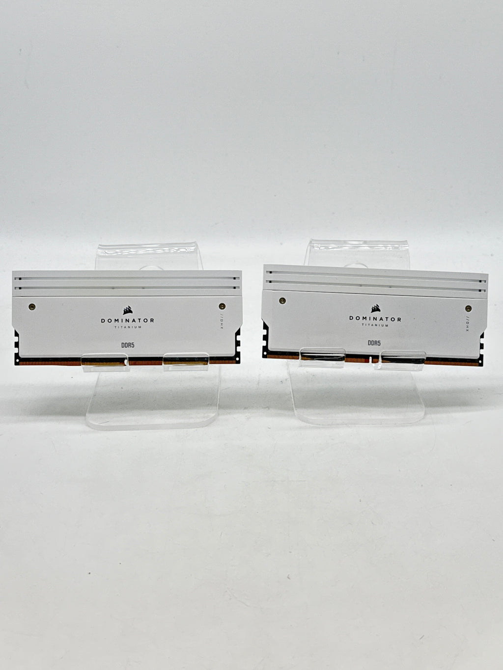 Corsair Dominator Titanium 64GB (2x32GB) DDR5-6000 CL30 - Tested