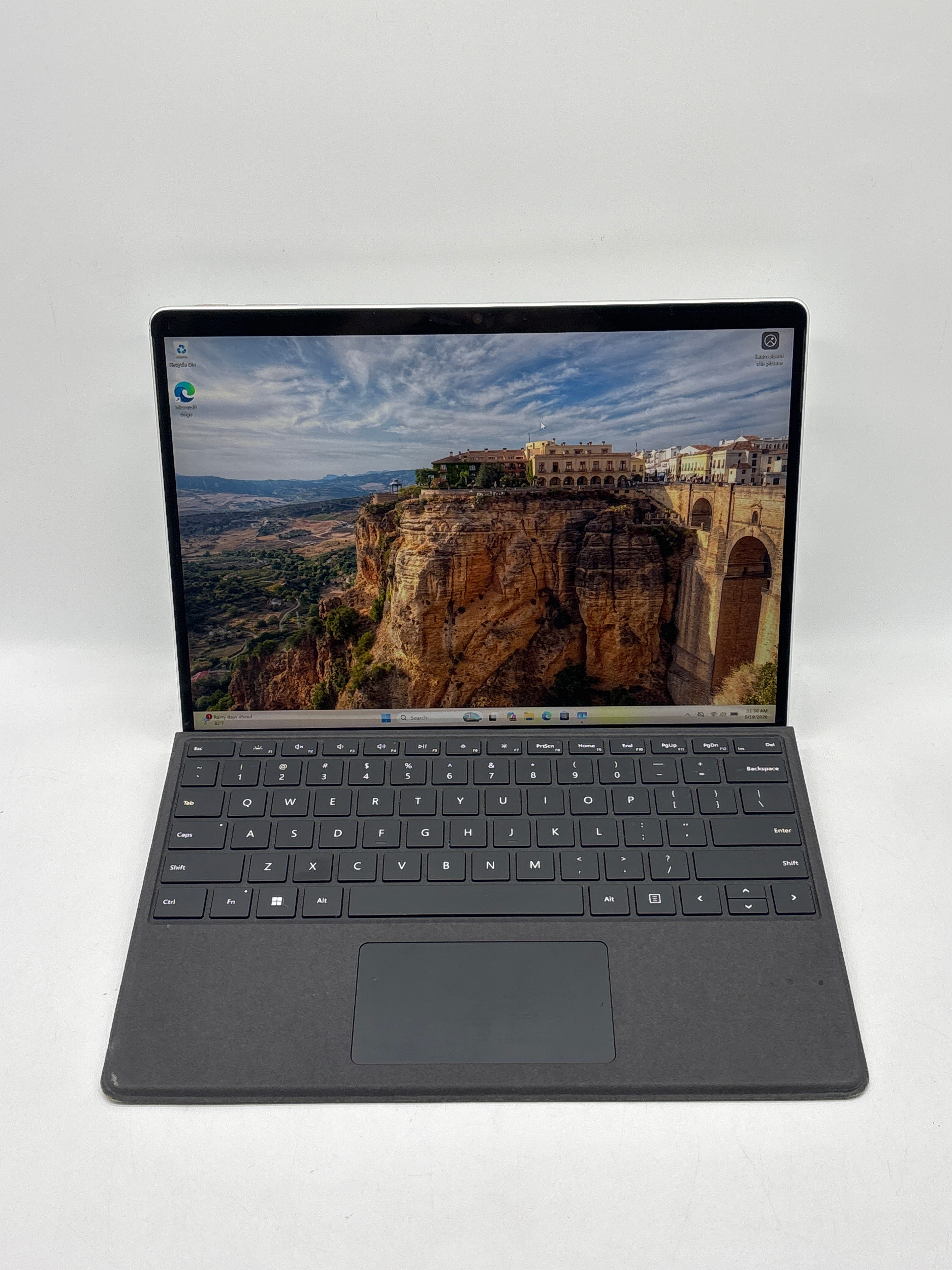 Microsoft Surface Pro 9 2038 i5-1245U 16GB RAM 256GB SSD - For Parts (Read DESC)