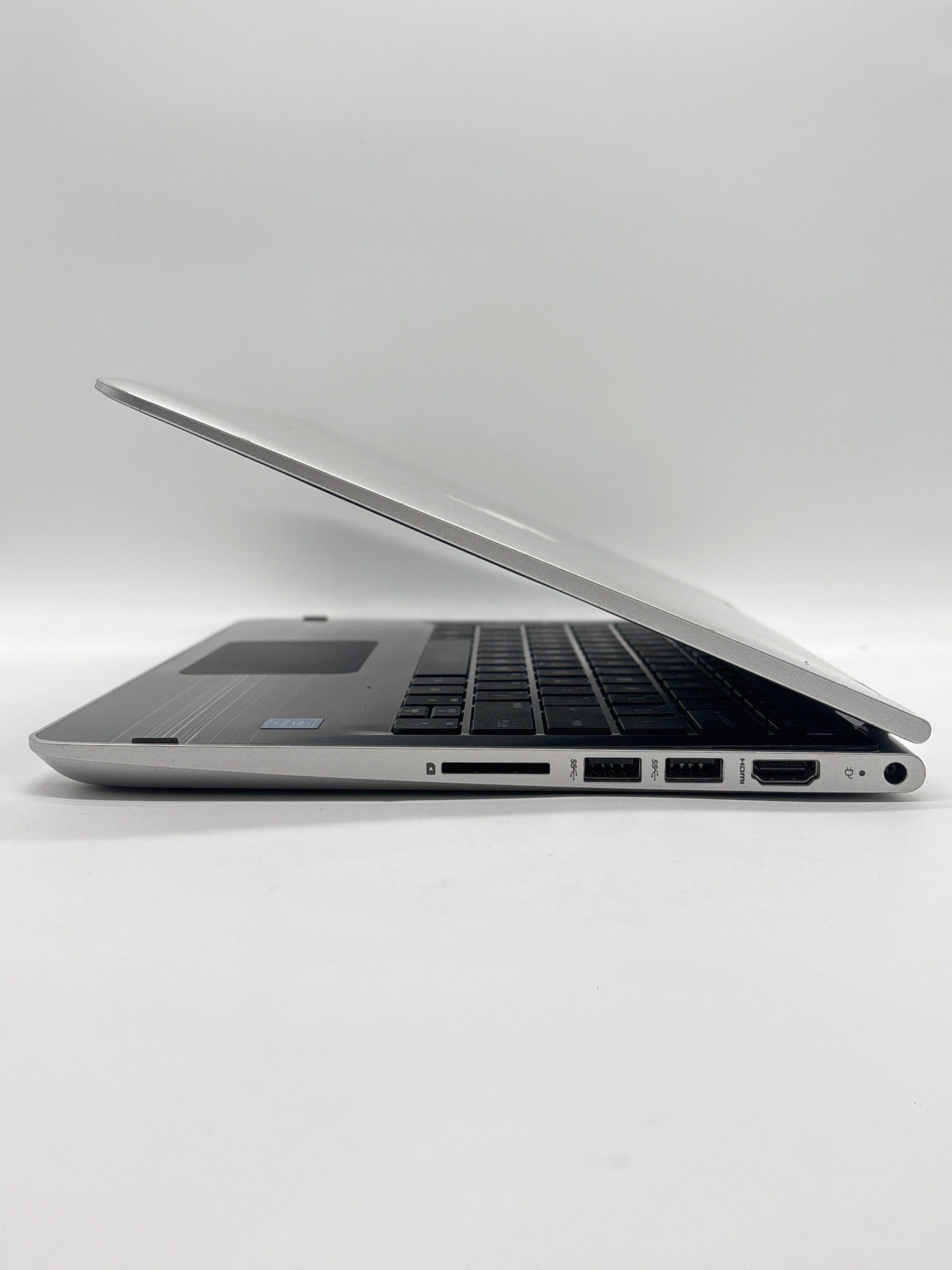 HP Pavillion x360 m1-u0001dx Pentium n3710 4GB RAM 1TB HDD - For Parts (Read DESC)