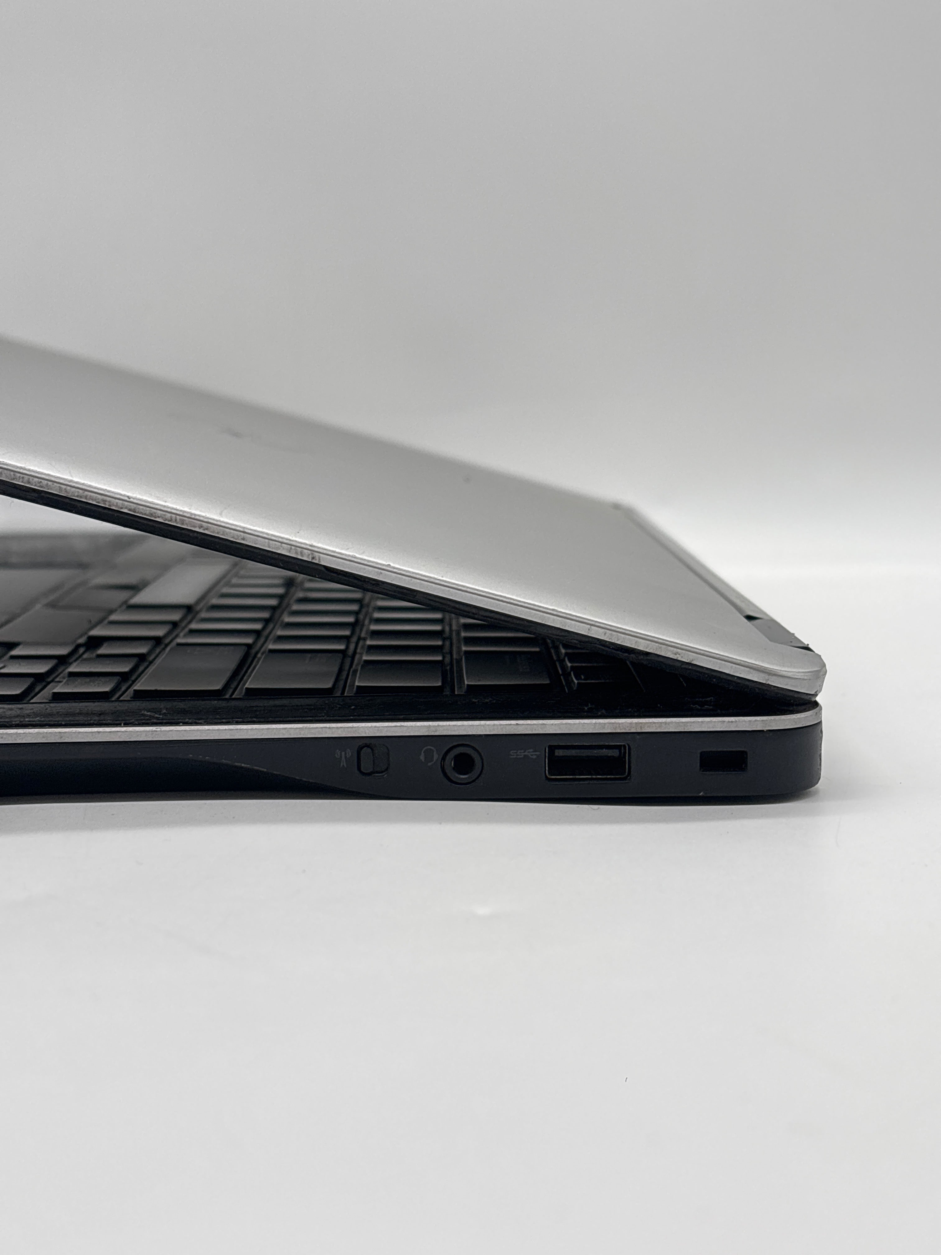 Dell Latitude E7440 i5-4300U 8GB RAM 128GB SSD - For Parts (Read DESC)