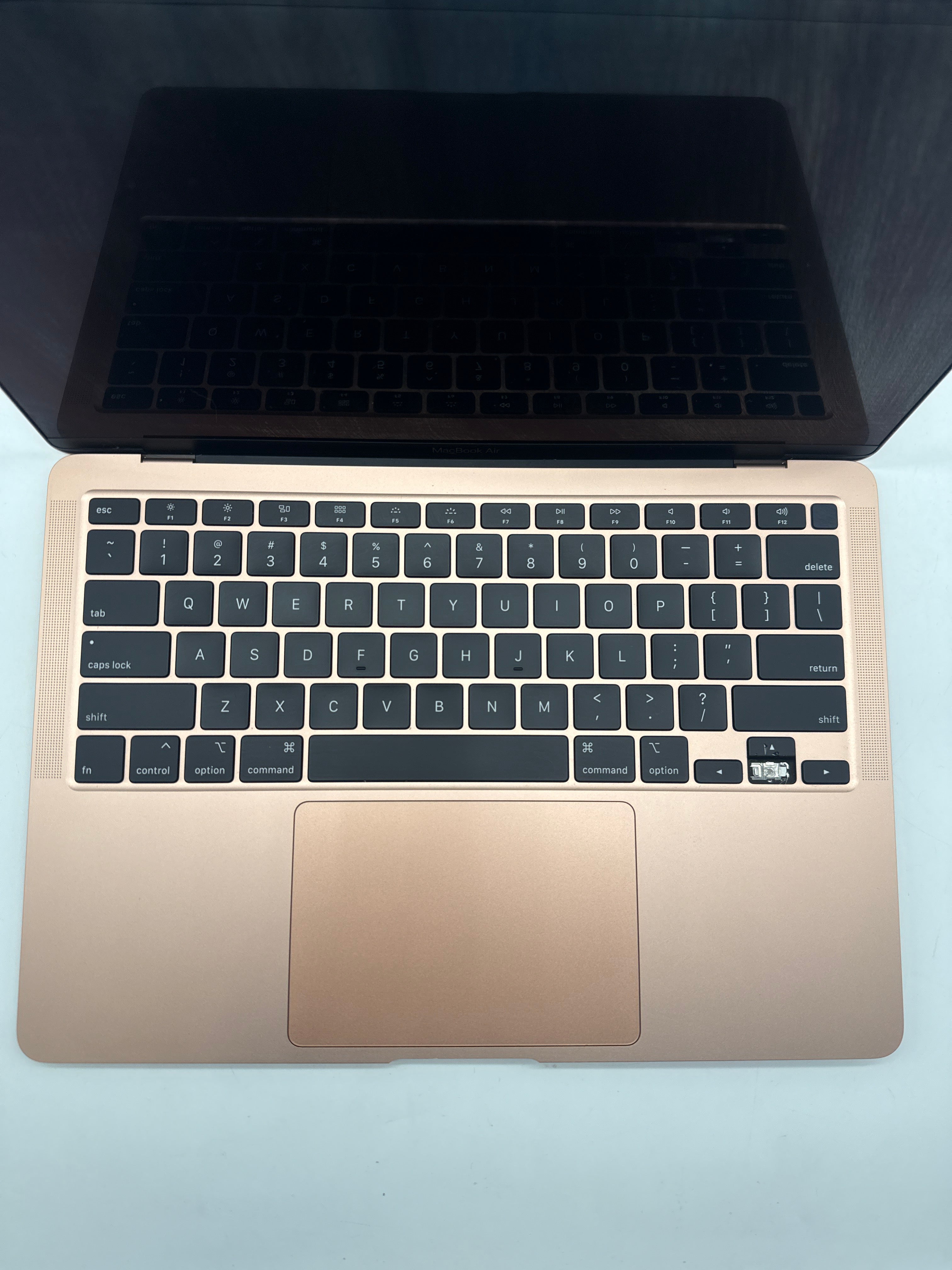 Apple MacBook Air 13.3" A2179 i3 8GB RAM 256GB SSD - For Parts (Read DESC)