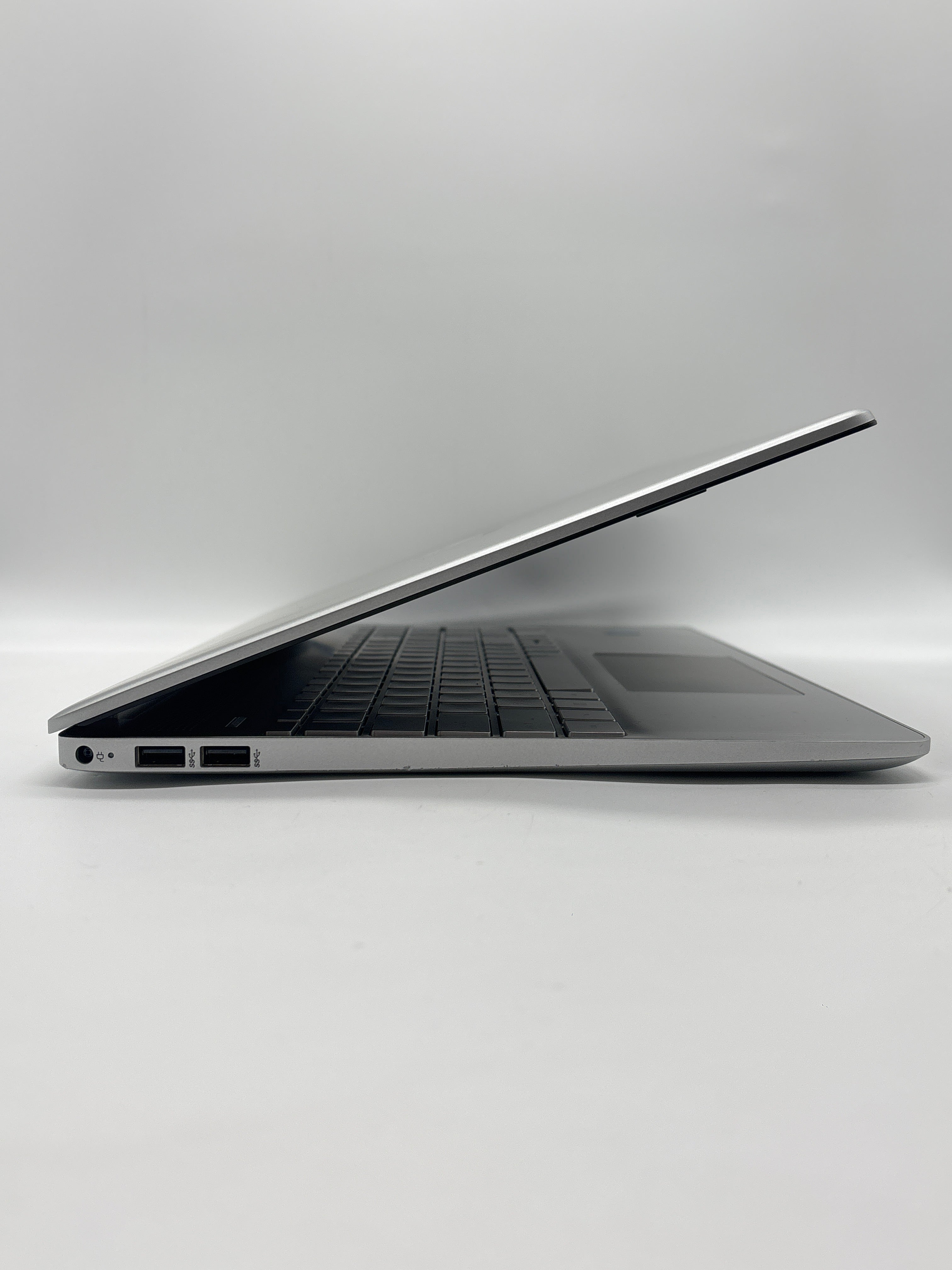 HP 15s-fq0008nia Intel Celeron N4120 16GB RAM 1TB SSD