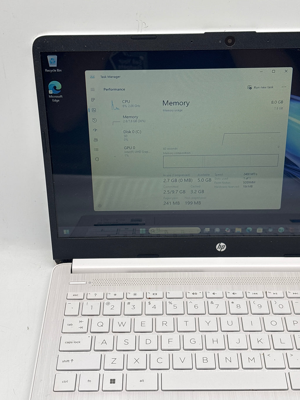HP 14-dq0052dx 14" Intel Celeron N4120 8GB RAM 64GB SSD White - Used