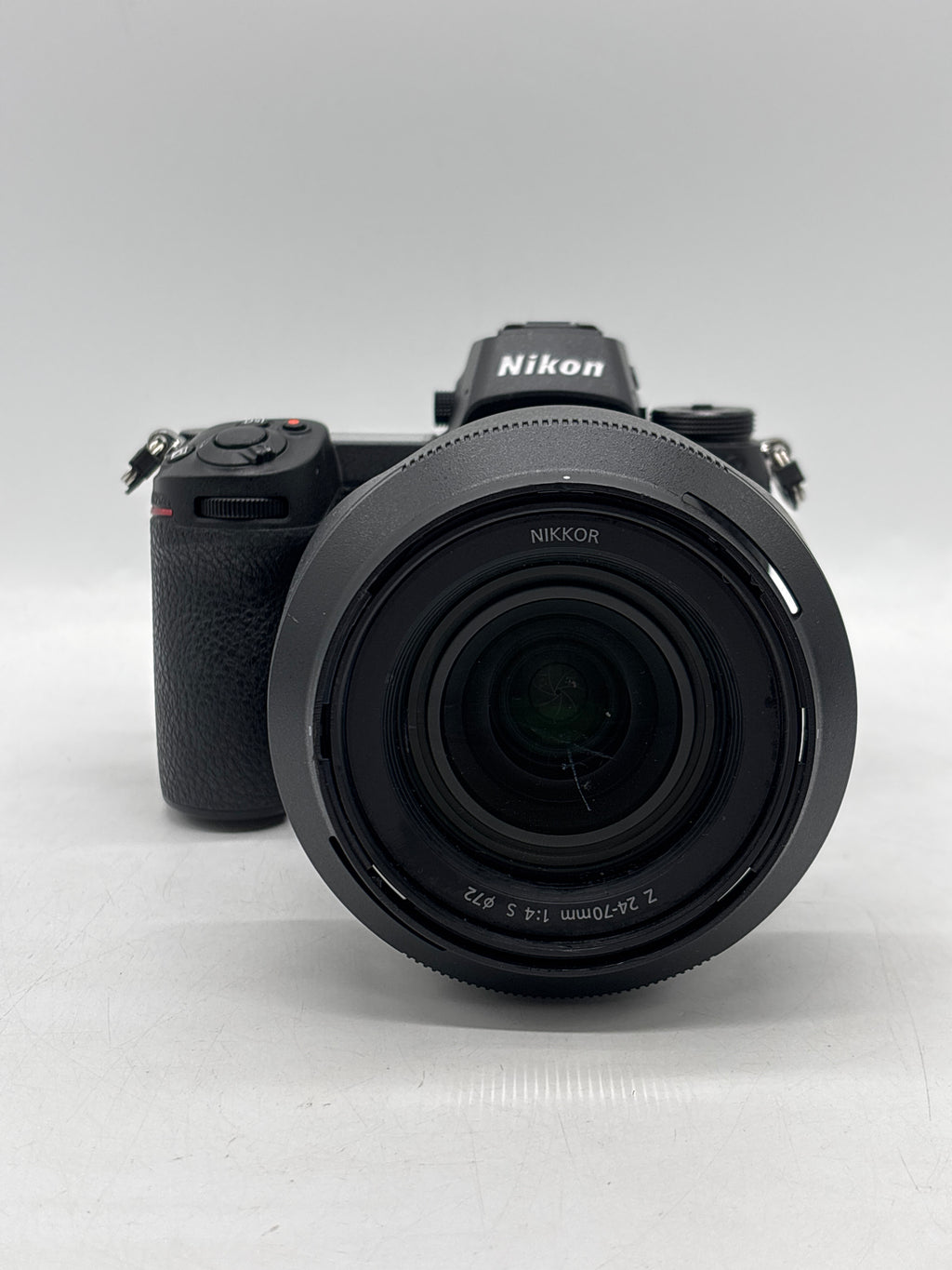 Nikon Z6 Mirrorless w/ NIKKOR Z 24-70mm f/4 S Lens Black - Used